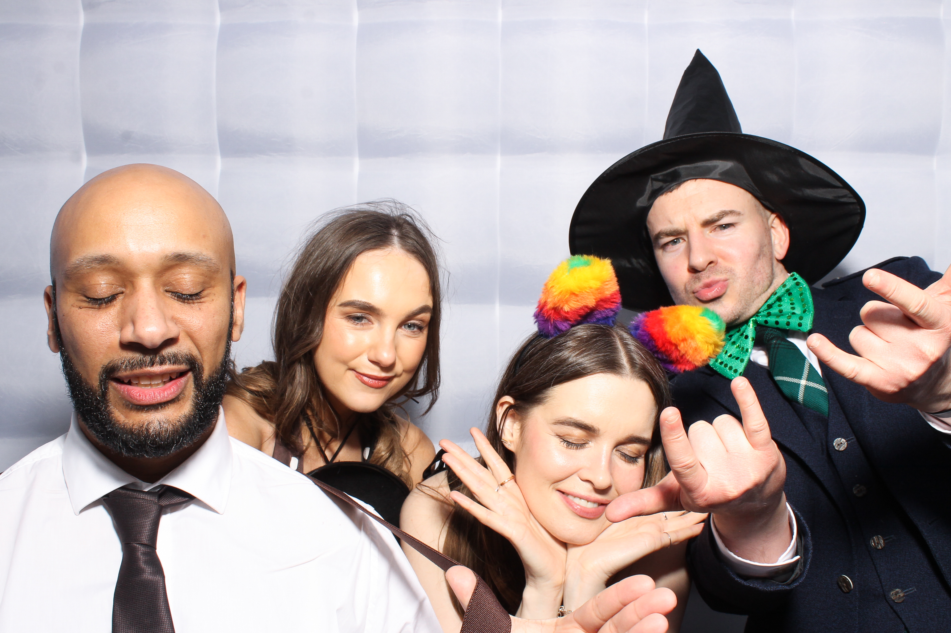 Collan & Meadb | View more photos from the event at gallery.snapmagic.ie/u/SnapMagic/Collan-Meadb