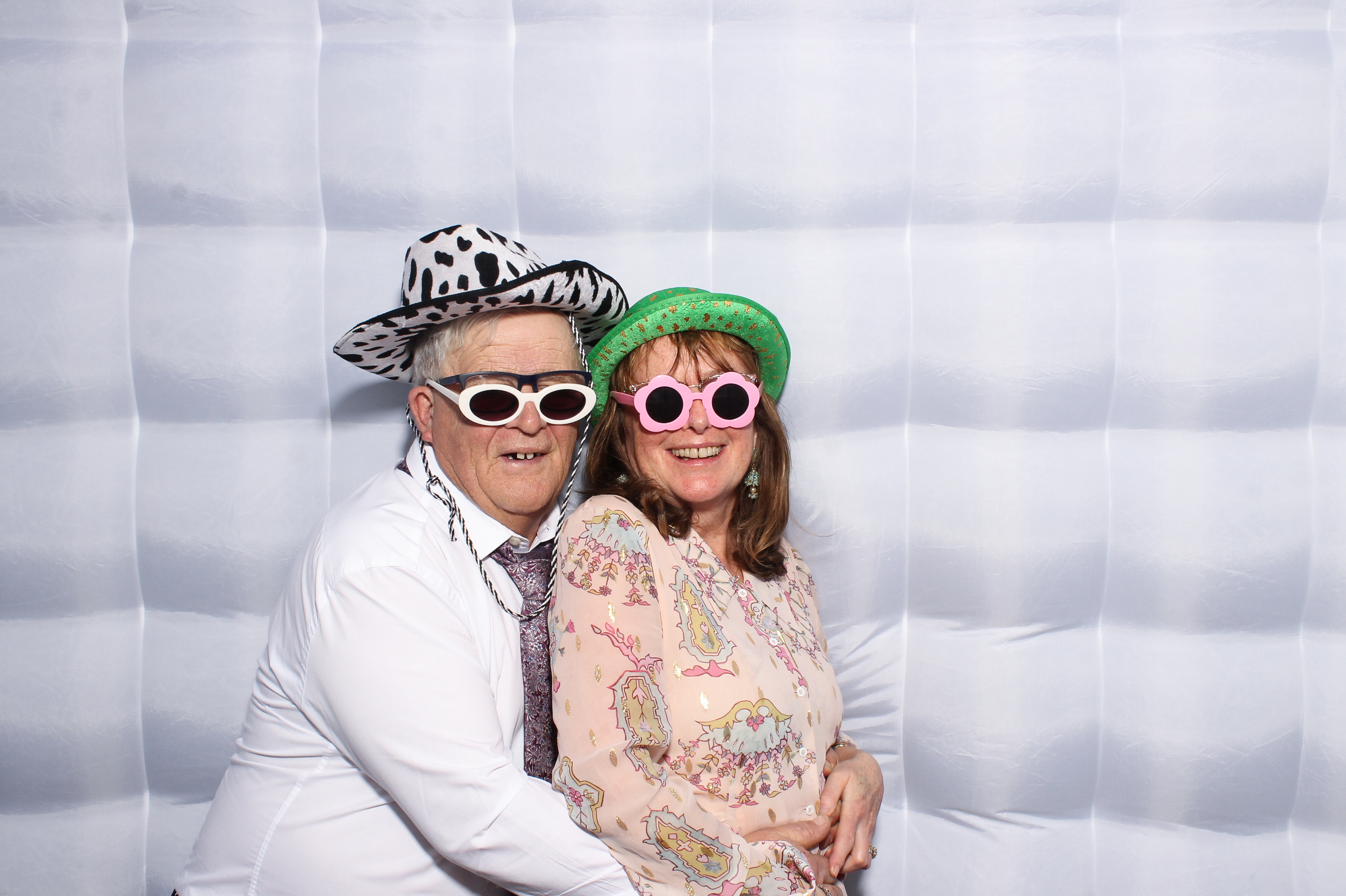 Collan & Meadb | View more photos from the event at gallery.snapmagic.ie/u/SnapMagic/Collan-Meadb