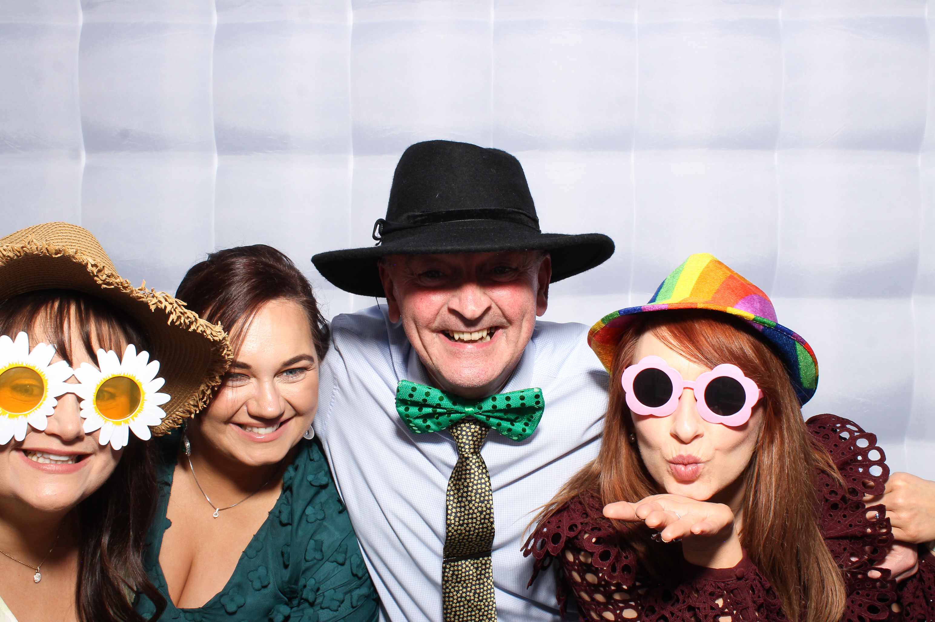 Collan & Meadb | View more photos from the event at gallery.snapmagic.ie/u/SnapMagic/Collan-Meadb