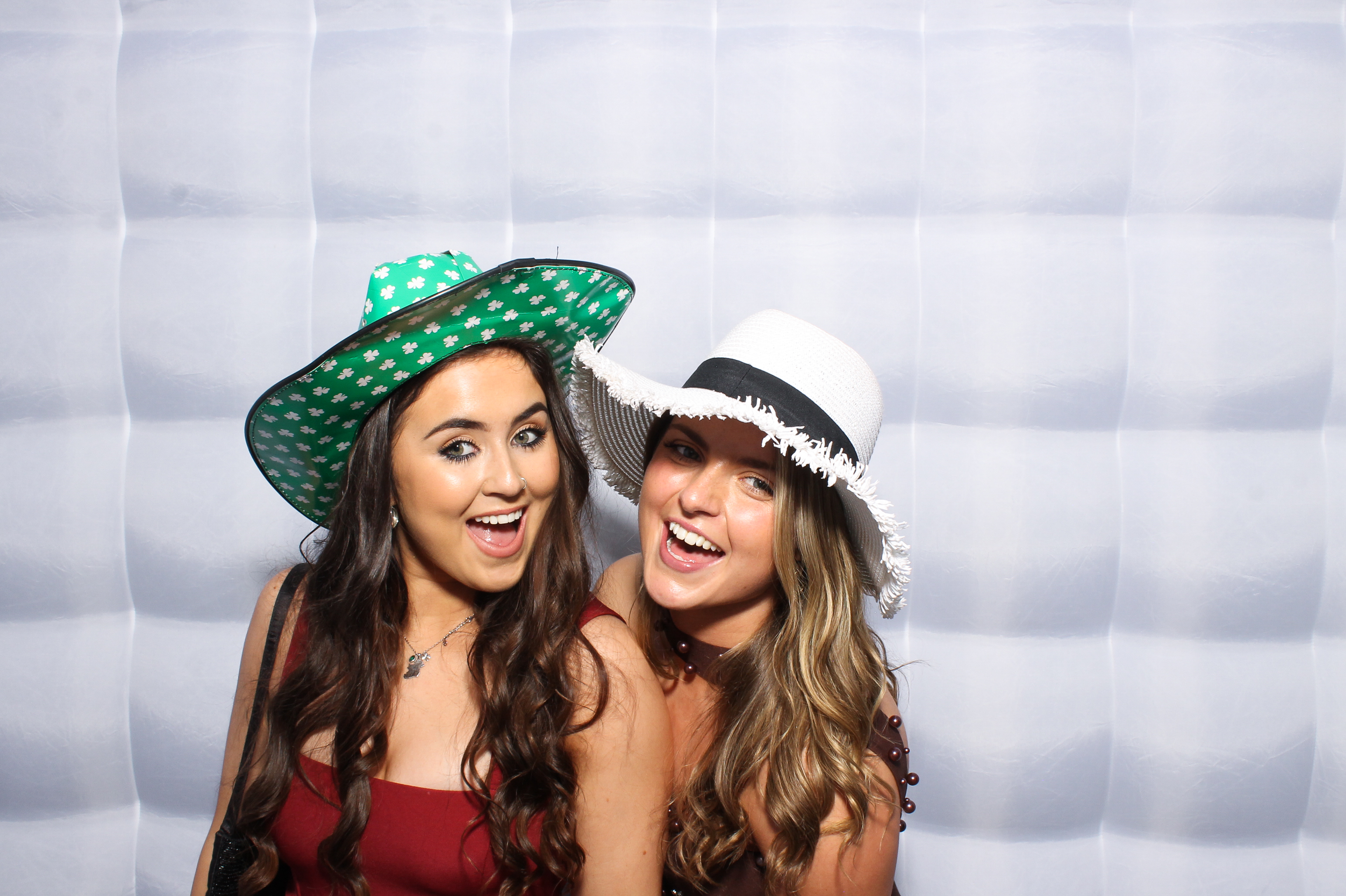 Collan & Meadb | View more photos from the event at gallery.snapmagic.ie/u/SnapMagic/Collan-Meadb