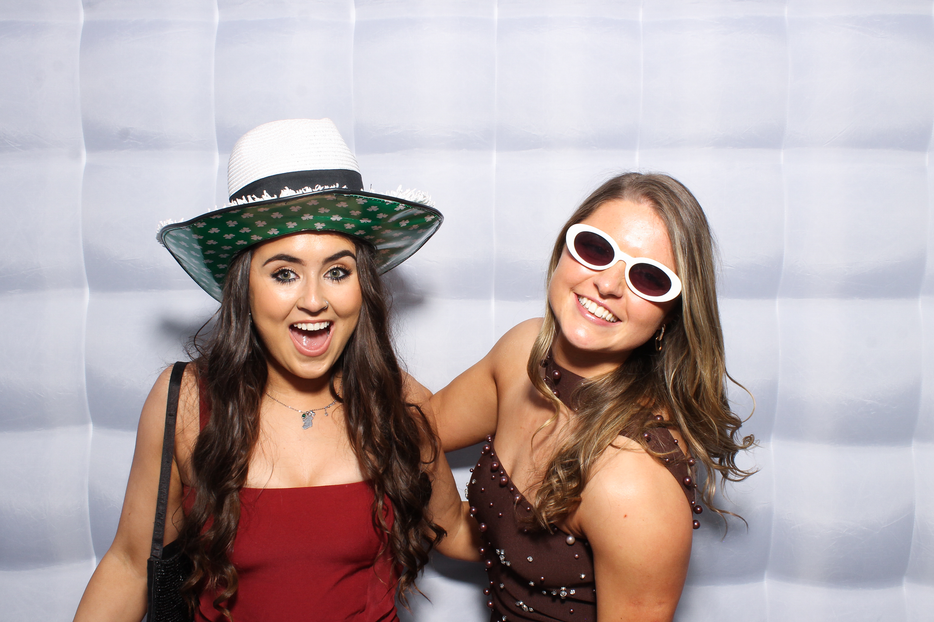 Collan & Meadb | View more photos from the event at gallery.snapmagic.ie/u/SnapMagic/Collan-Meadb