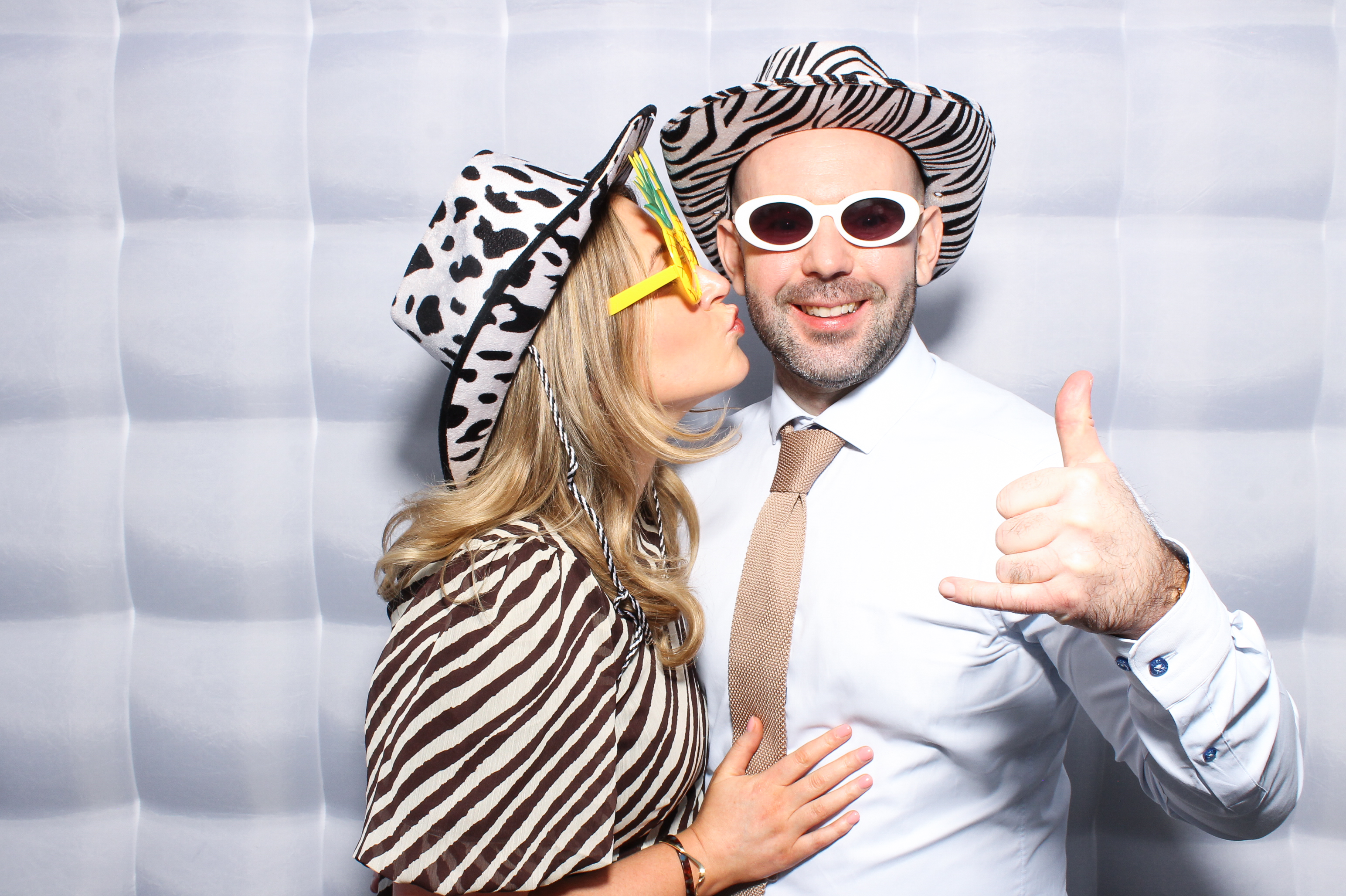 Collan & Meadb | View more photos from the event at gallery.snapmagic.ie/u/SnapMagic/Collan-Meadb