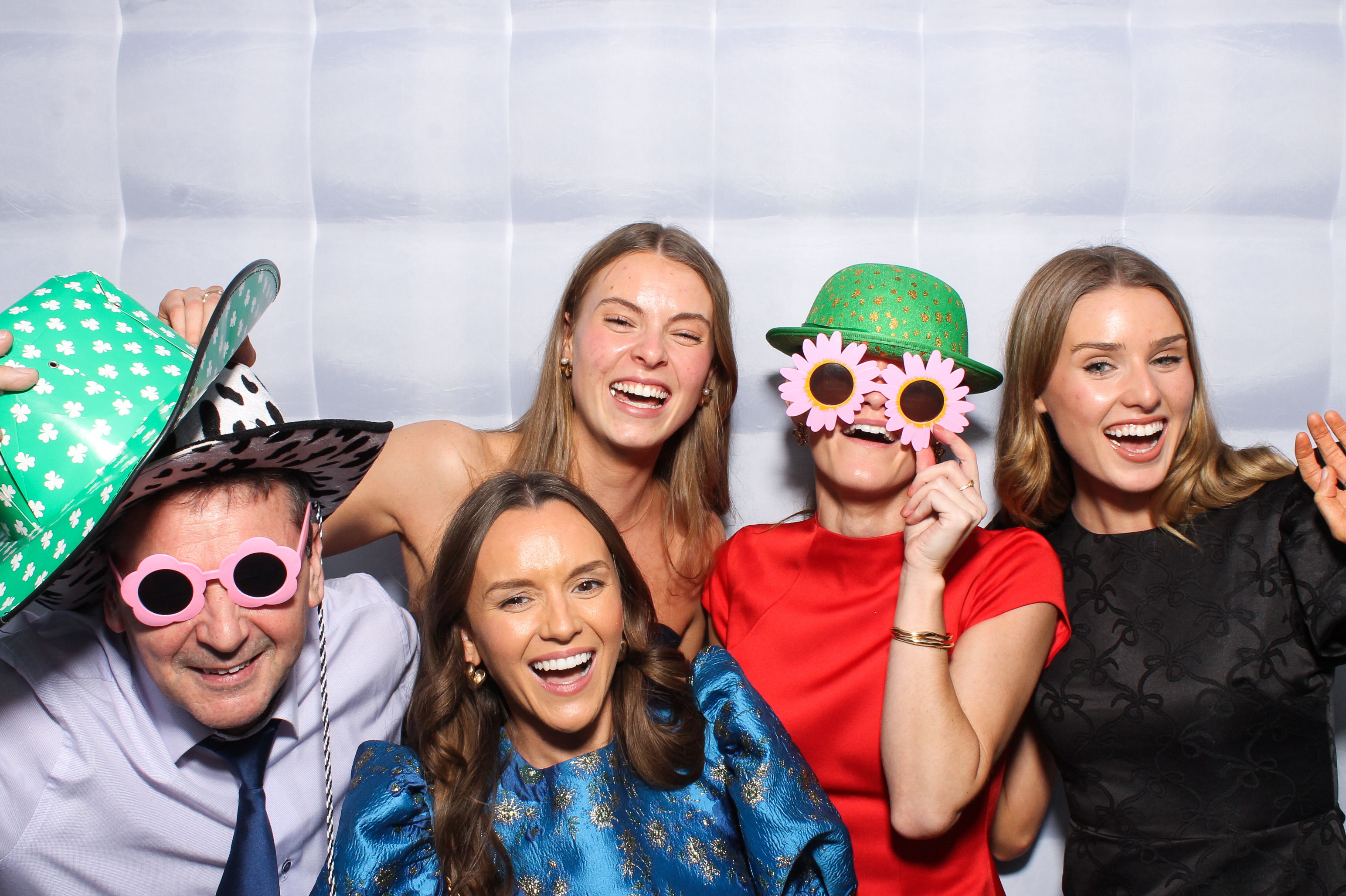 Collan & Meadb | View more photos from the event at gallery.snapmagic.ie/u/SnapMagic/Collan-Meadb