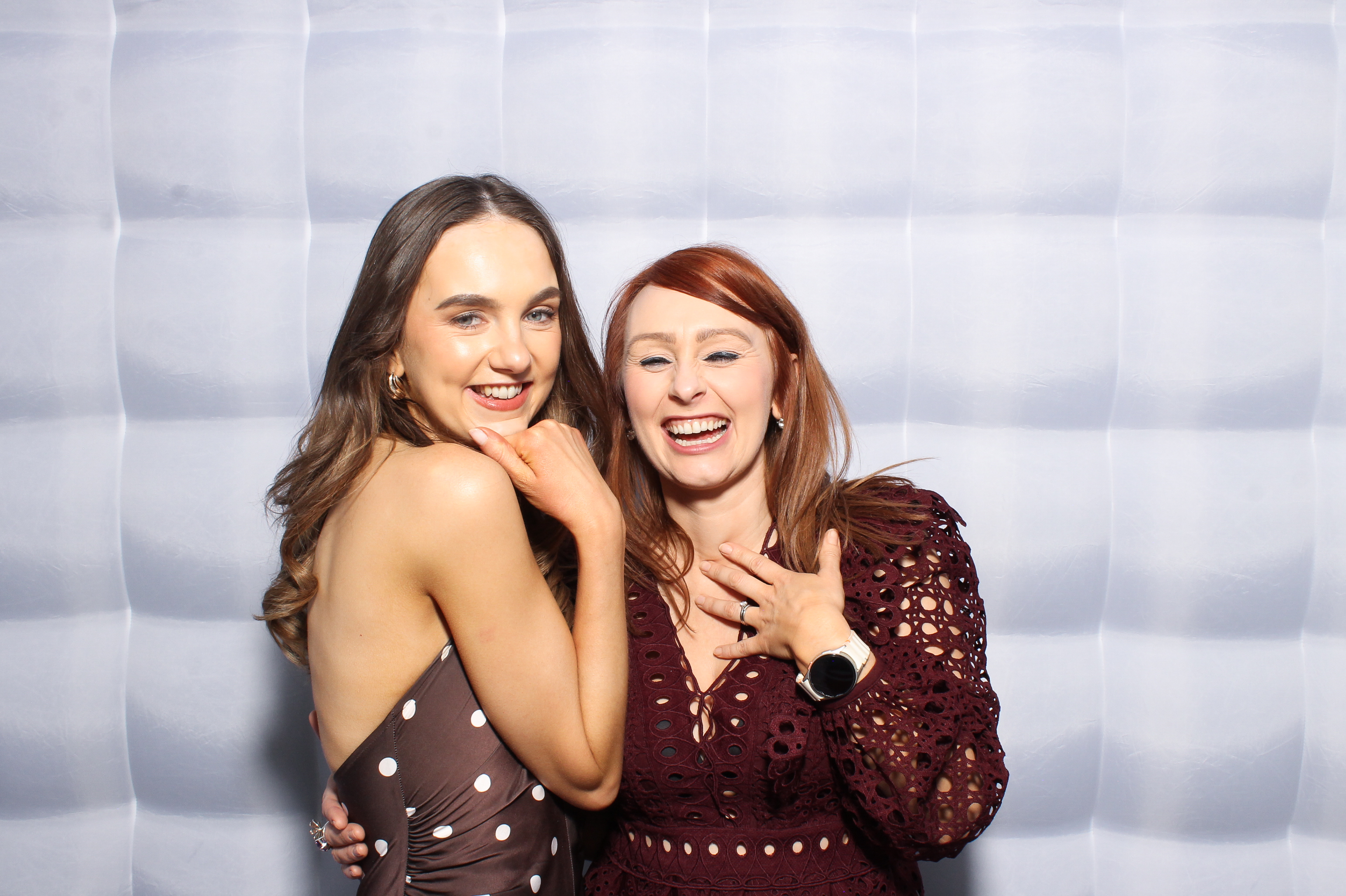 Collan & Meadb | View more photos from the event at gallery.snapmagic.ie/u/SnapMagic/Collan-Meadb