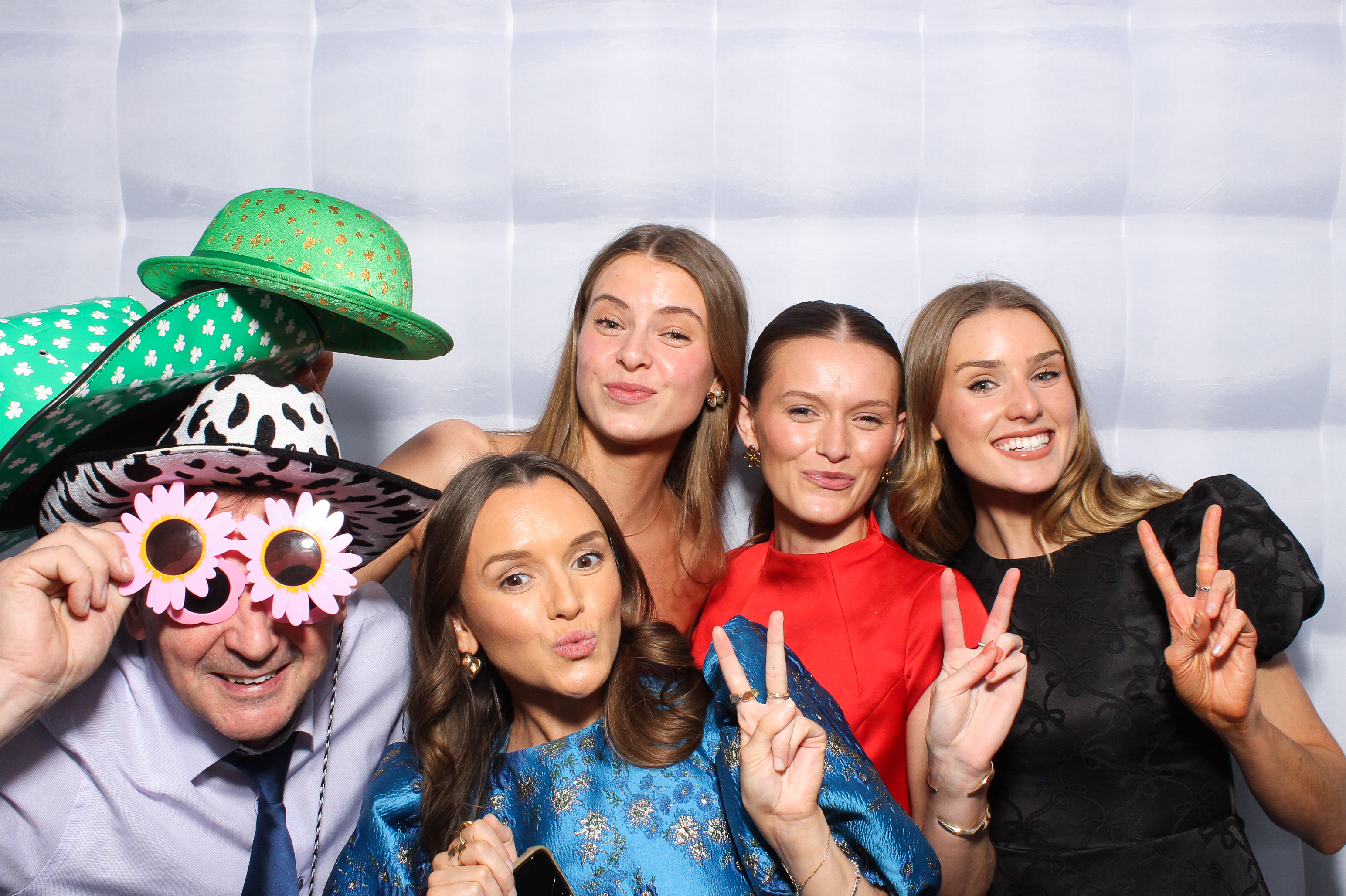 Collan & Meadb | View more photos from the event at gallery.snapmagic.ie/u/SnapMagic/Collan-Meadb