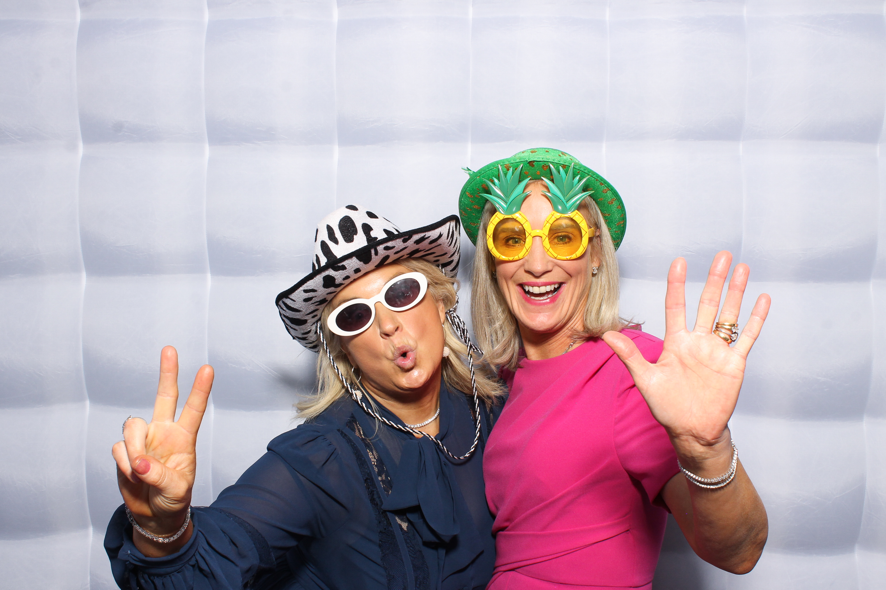 Collan & Meadb | View more photos from the event at gallery.snapmagic.ie/u/SnapMagic/Collan-Meadb