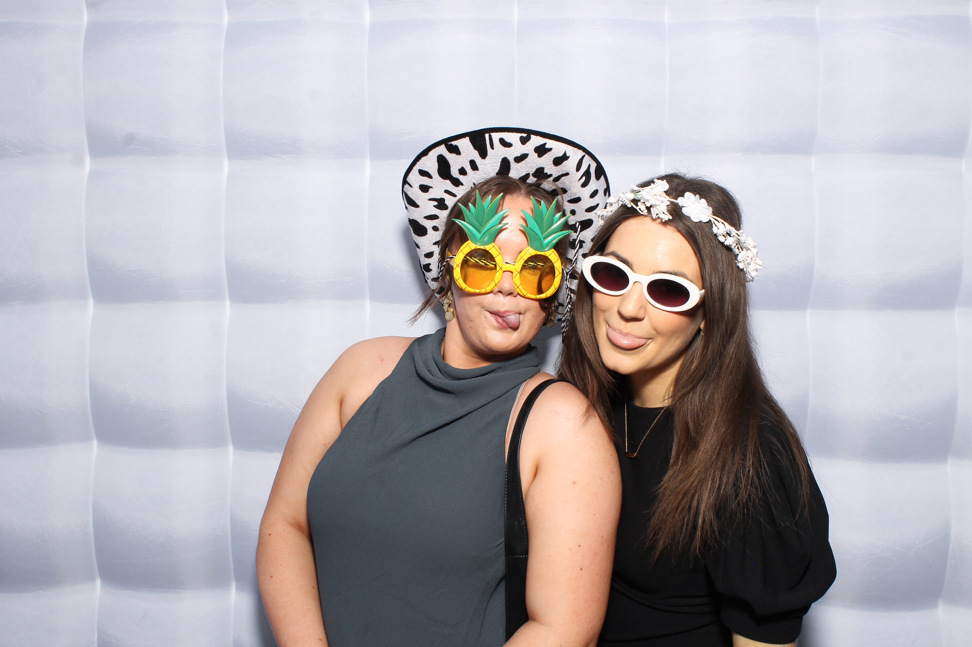 Collan & Meadb | View more photos from the event at gallery.snapmagic.ie/u/SnapMagic/Collan-Meadb