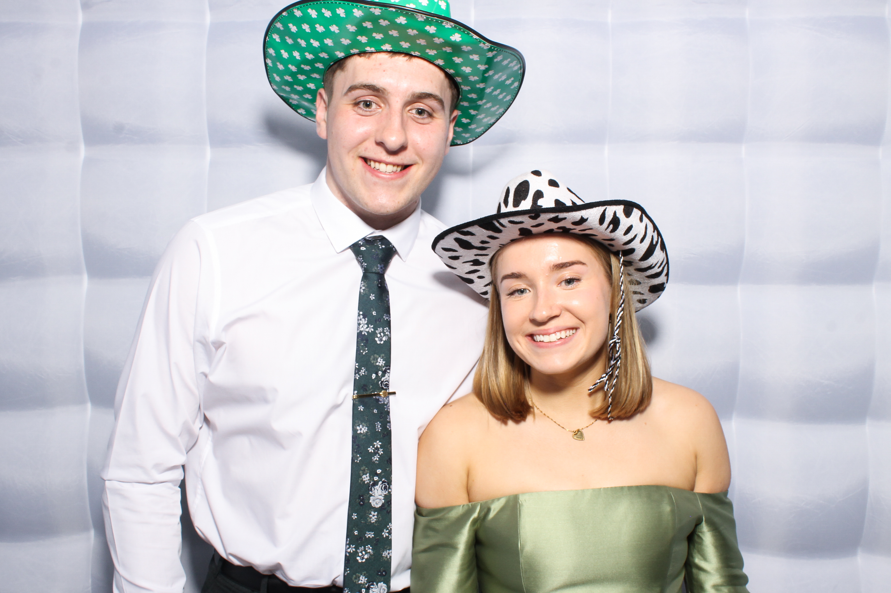 Collan & Meadb | View more photos from the event at gallery.snapmagic.ie/u/SnapMagic/Collan-Meadb