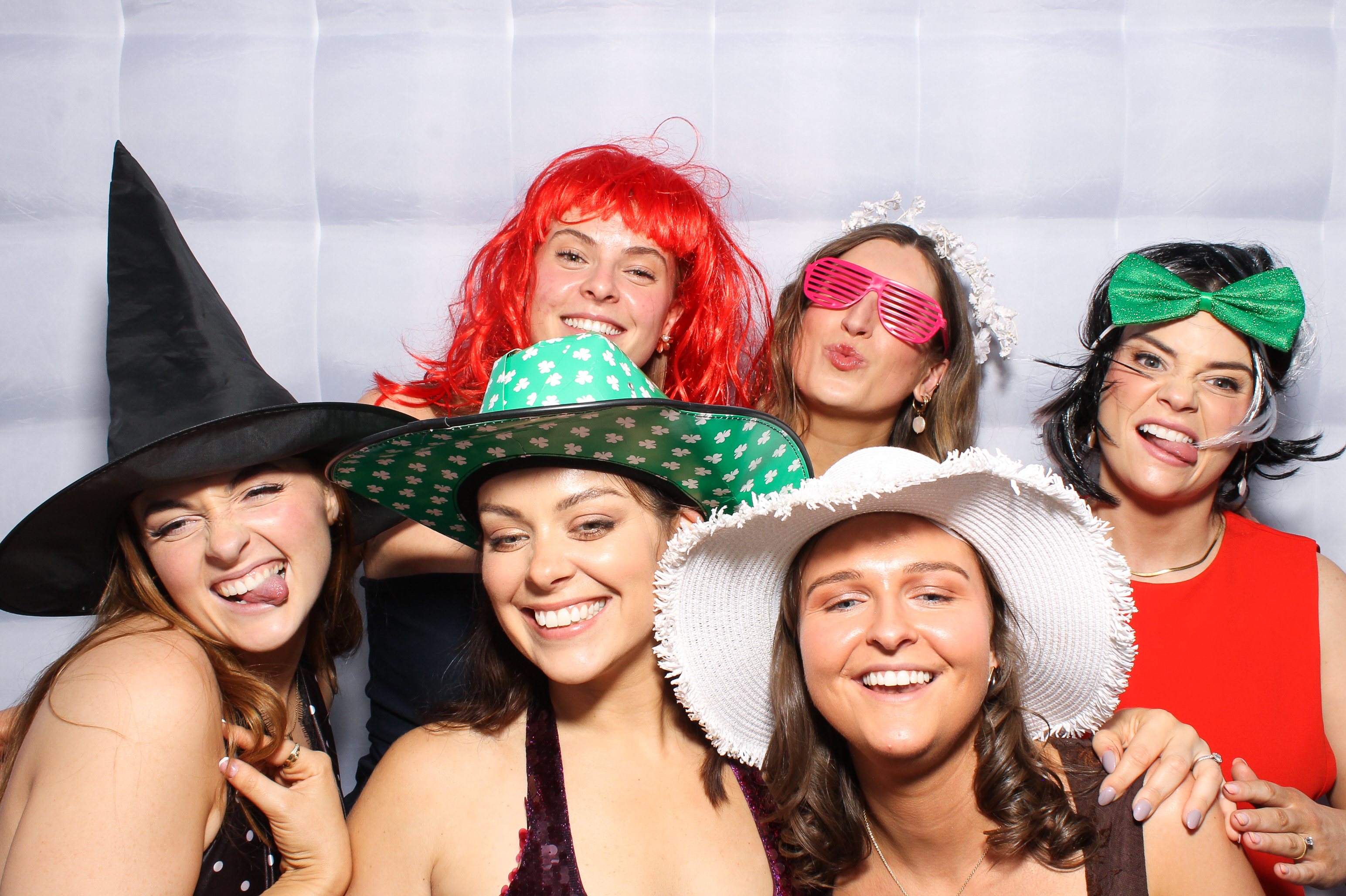 Collan & Meadb | View more photos from the event at gallery.snapmagic.ie/u/SnapMagic/Collan-Meadb