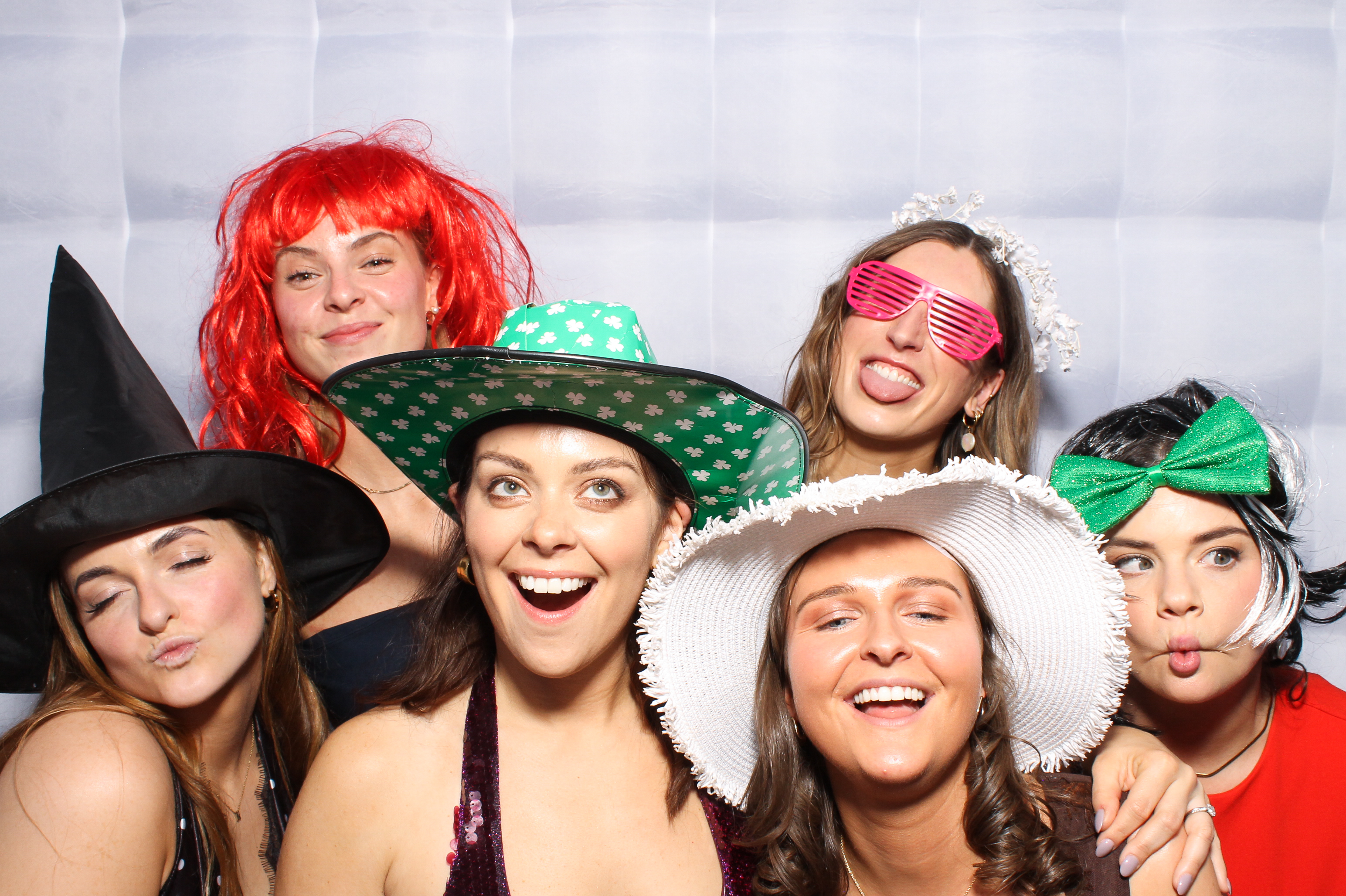 Collan & Meadb | View more photos from the event at gallery.snapmagic.ie/u/SnapMagic/Collan-Meadb