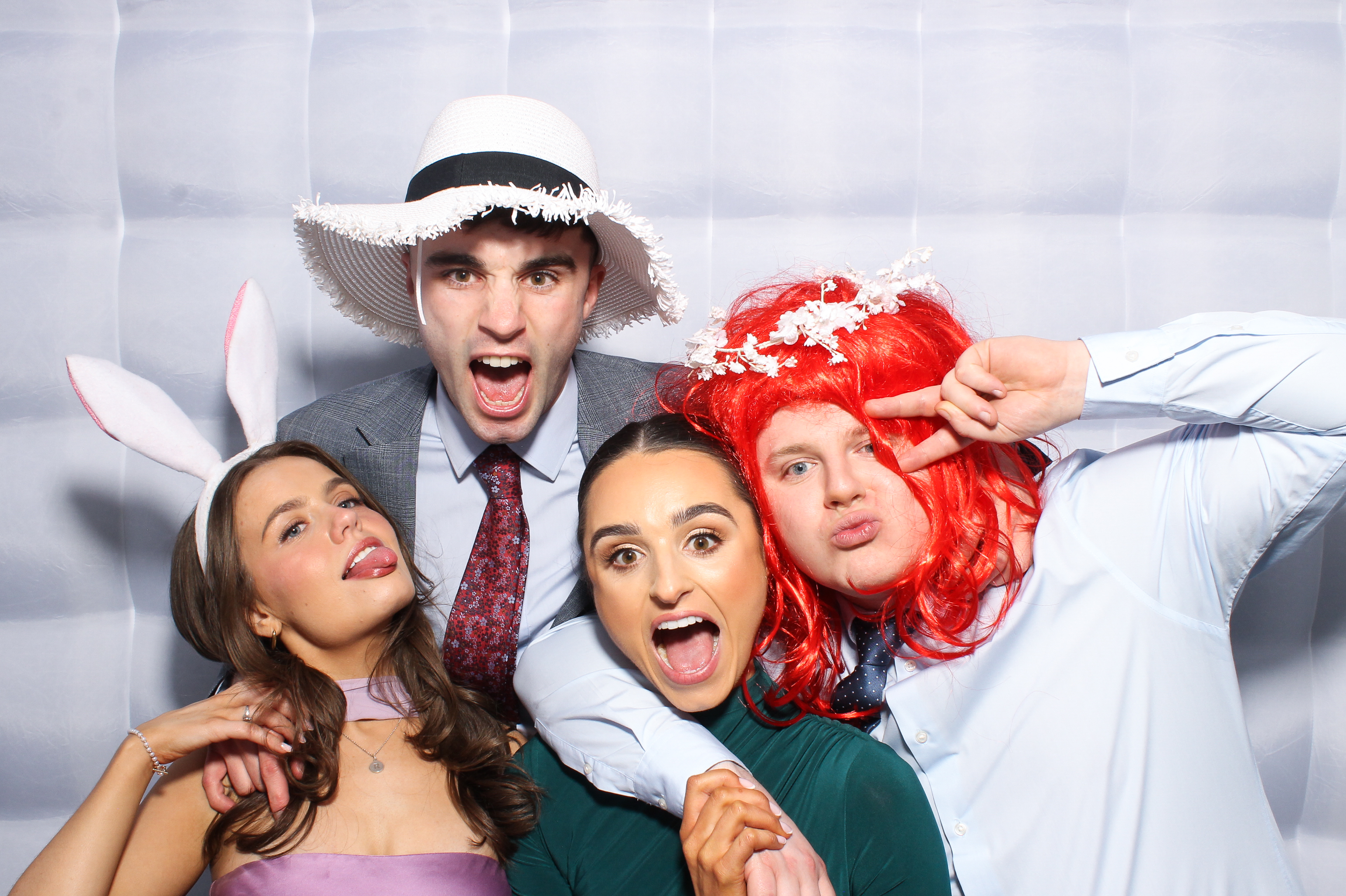 Collan & Meadb | View more photos from the event at gallery.snapmagic.ie/u/SnapMagic/Collan-Meadb