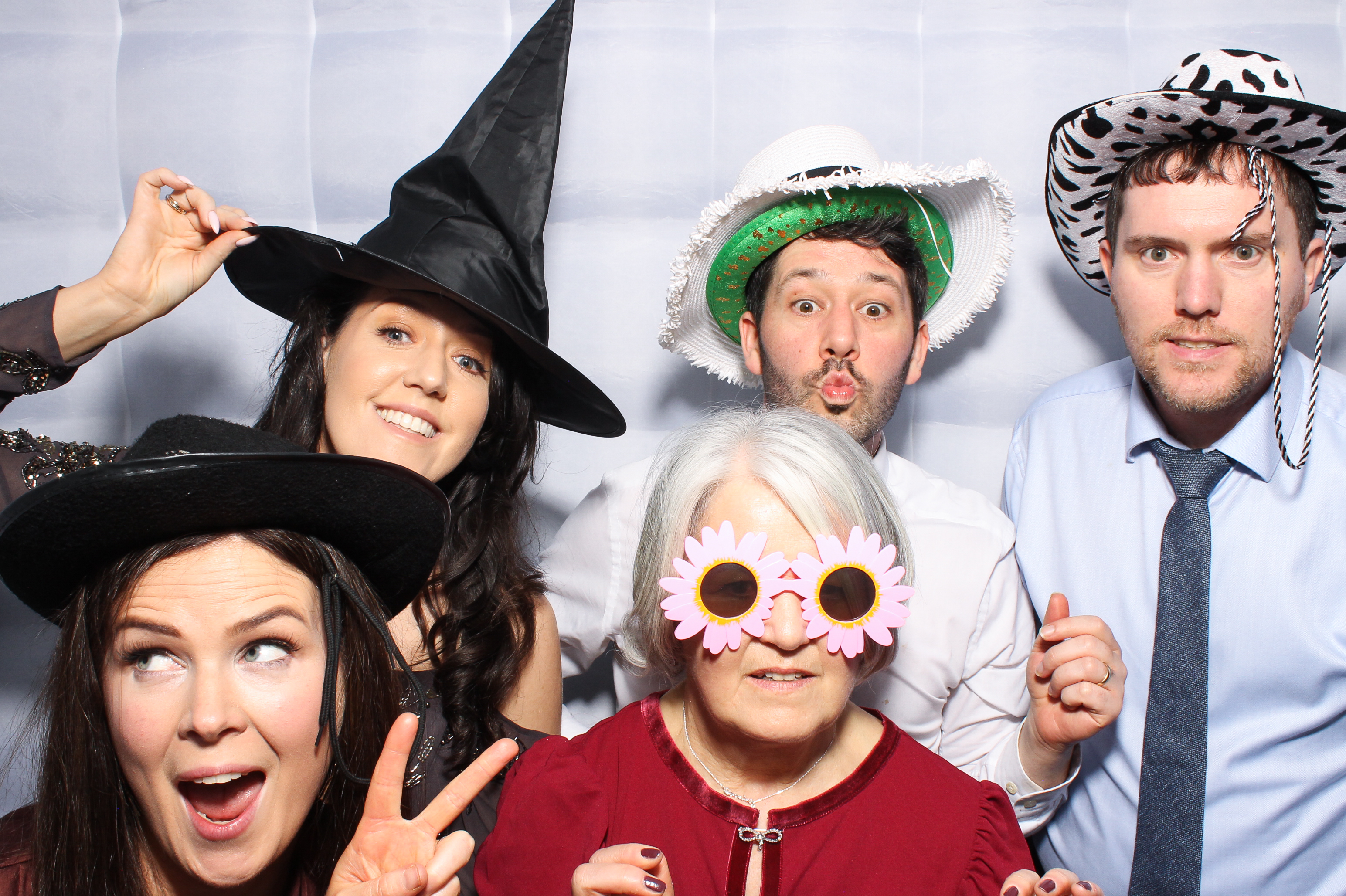 Collan & Meadb | View more photos from the event at gallery.snapmagic.ie/u/SnapMagic/Collan-Meadb