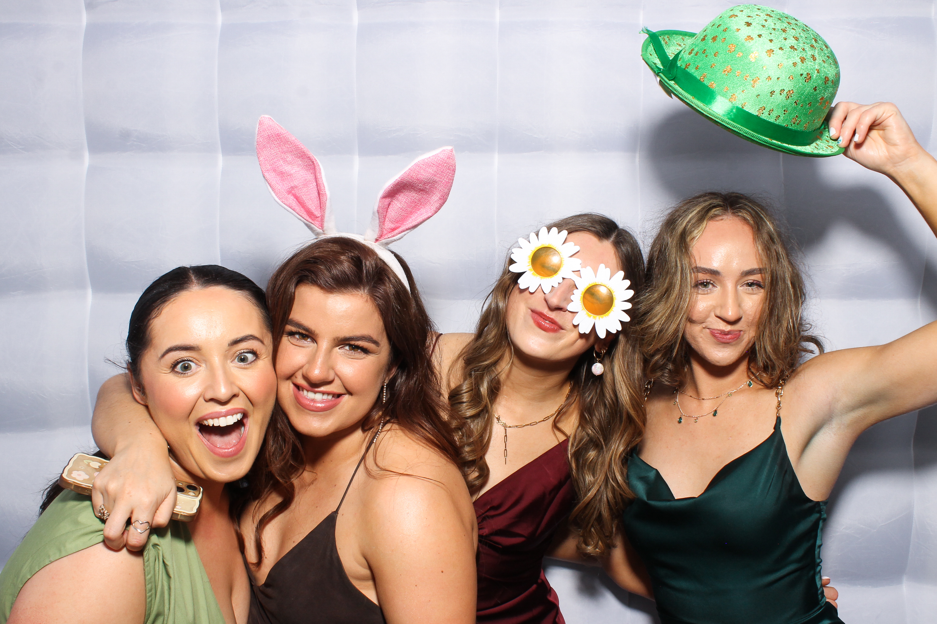 Collan & Meadb | View more photos from the event at gallery.snapmagic.ie/u/SnapMagic/Collan-Meadb