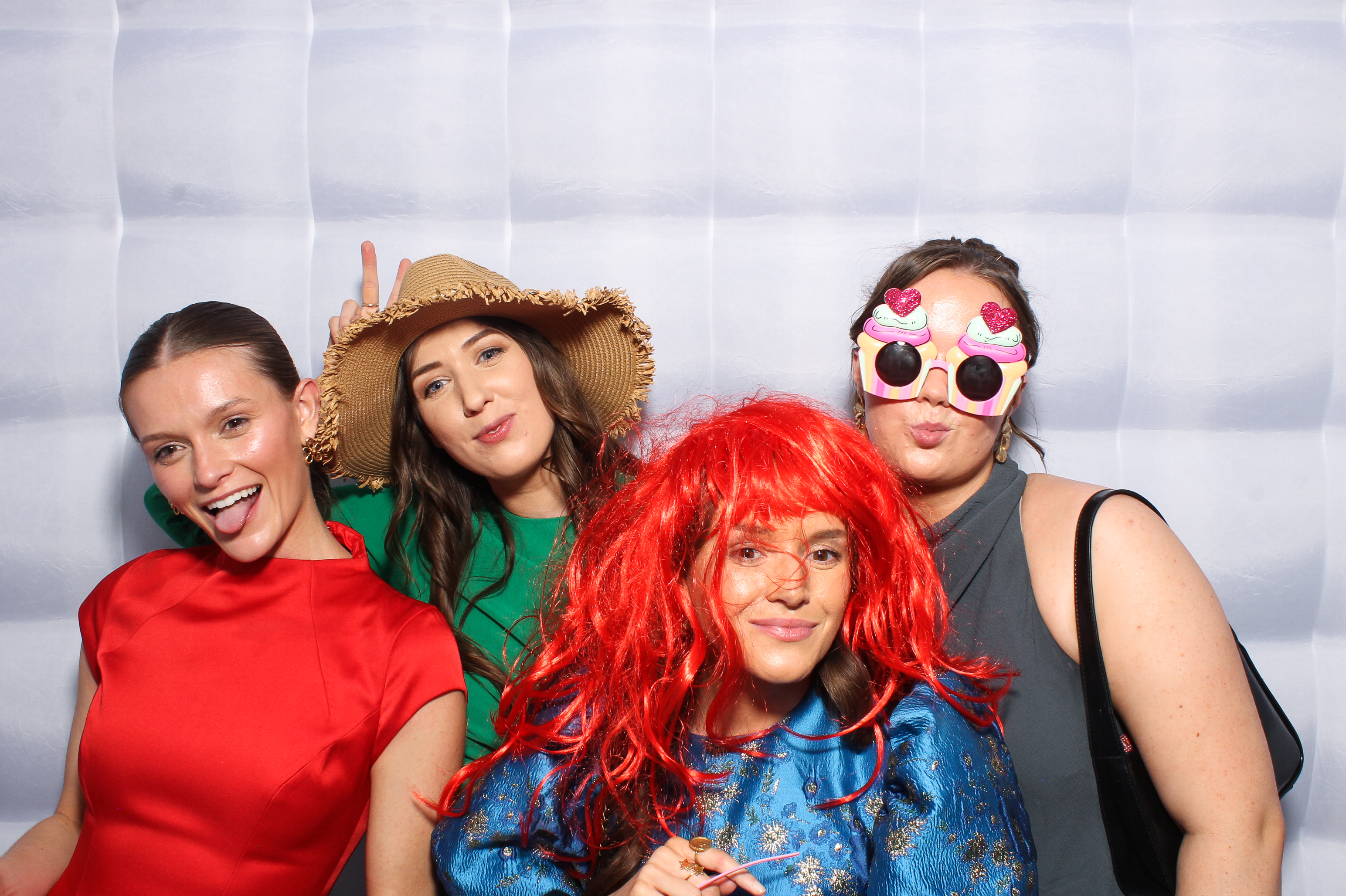 Collan & Meadb | View more photos from the event at gallery.snapmagic.ie/u/SnapMagic/Collan-Meadb