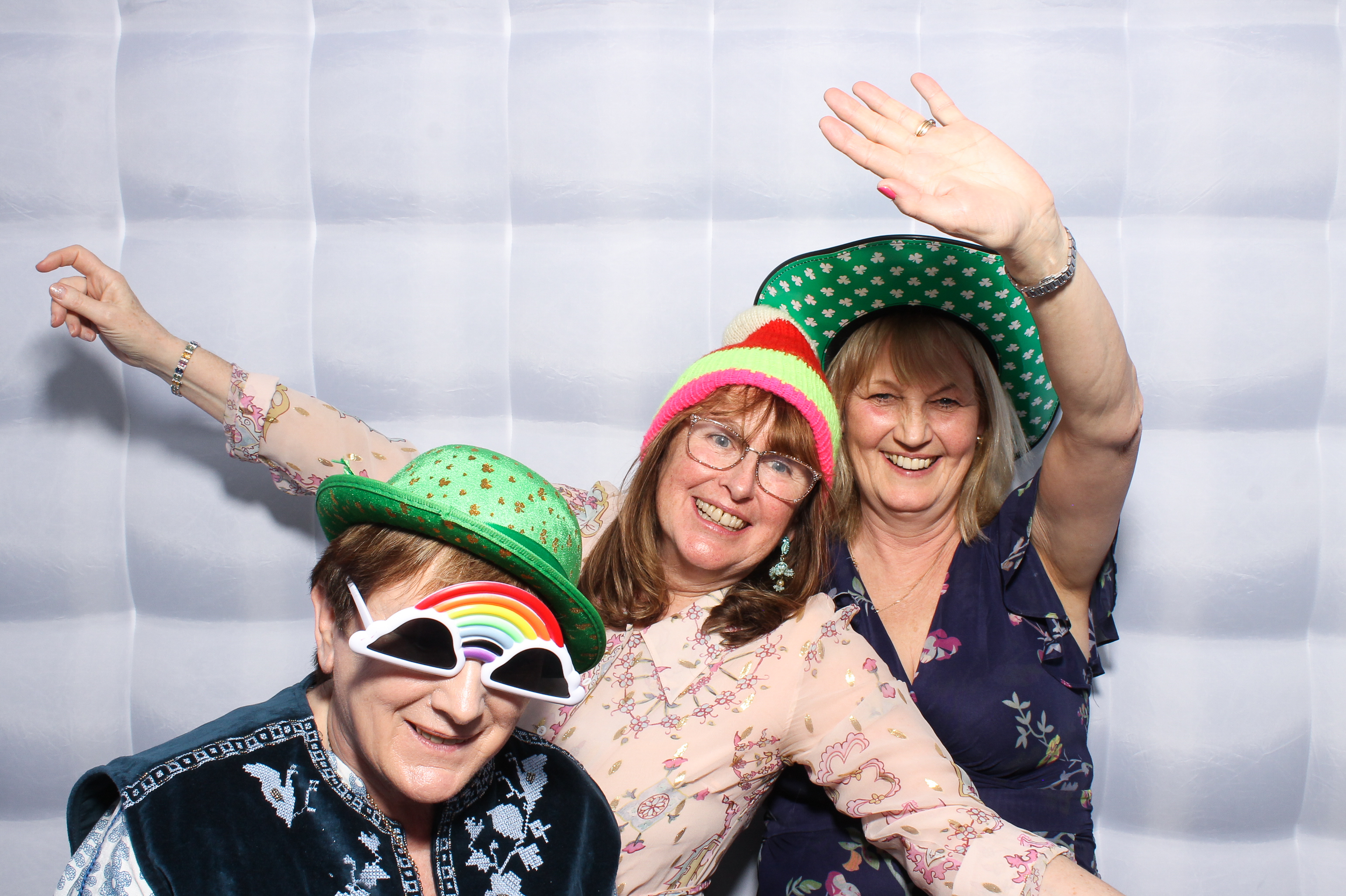 Collan & Meadb | View more photos from the event at gallery.snapmagic.ie/u/SnapMagic/Collan-Meadb