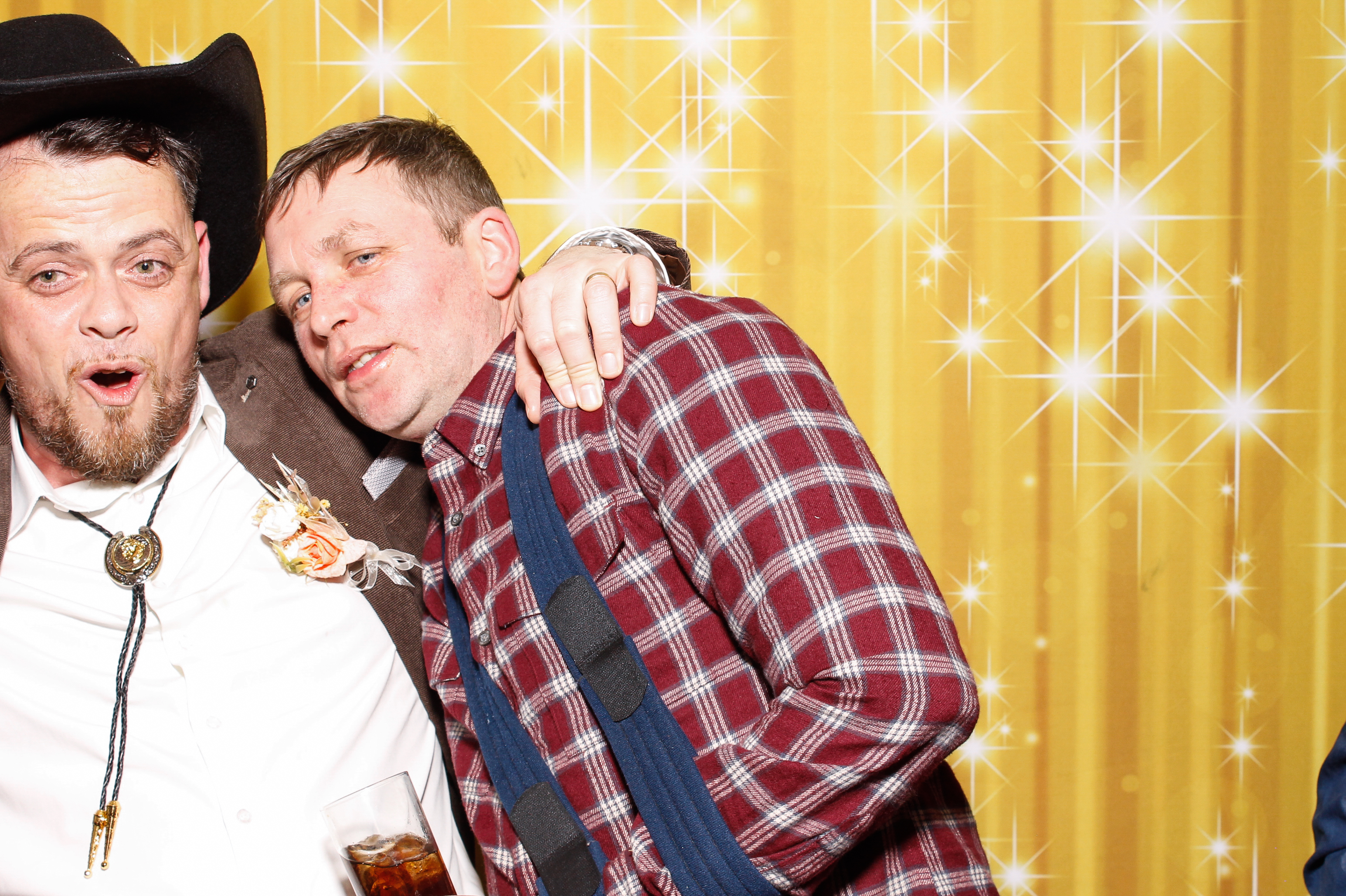 Diana & Keith | View more photos from the event at gallery.snapmagic.ie/u/SnapMagic/Diana-Keith