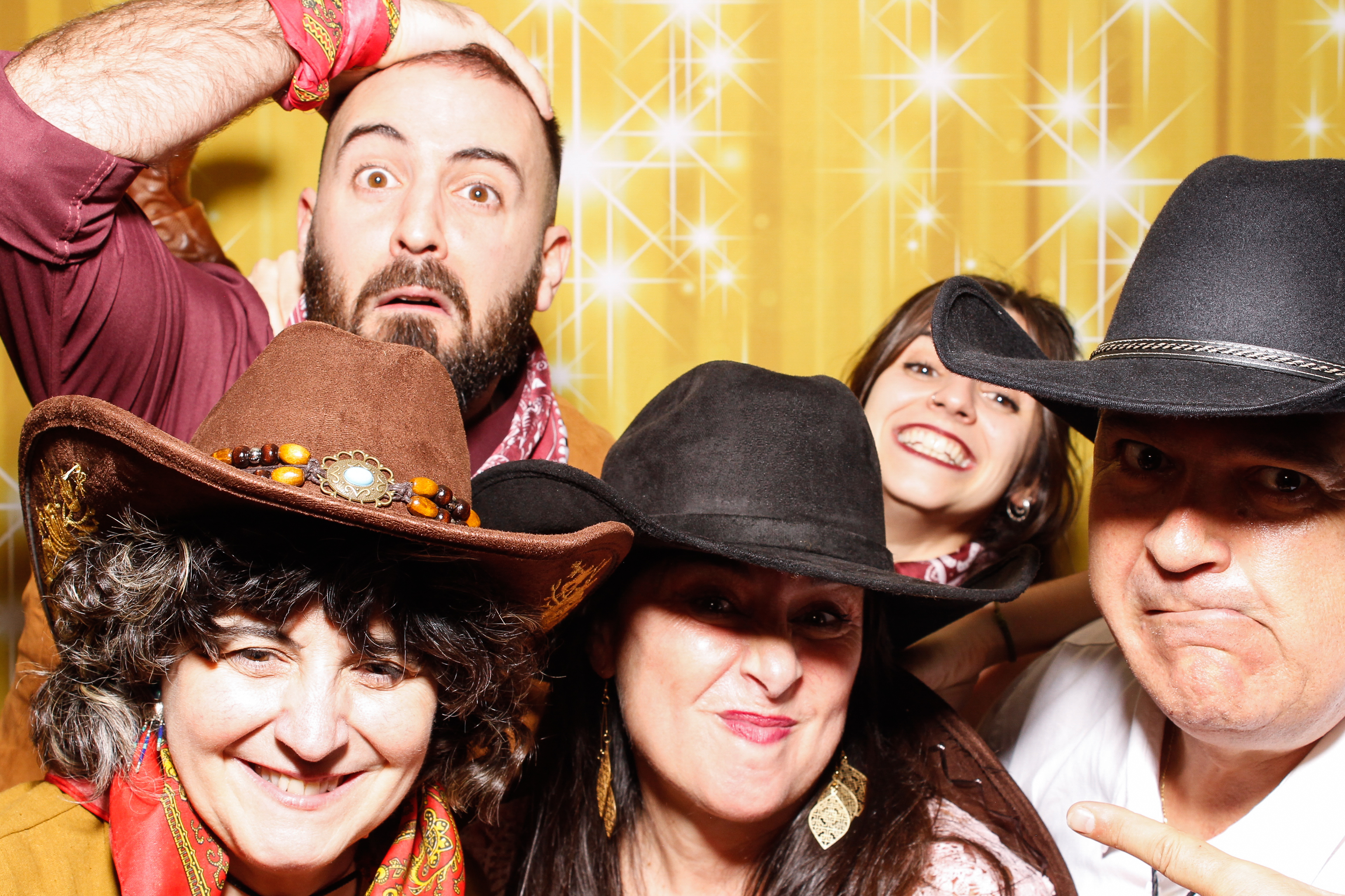 Diana & Keith | View more photos from the event at gallery.snapmagic.ie/u/SnapMagic/Diana-Keith