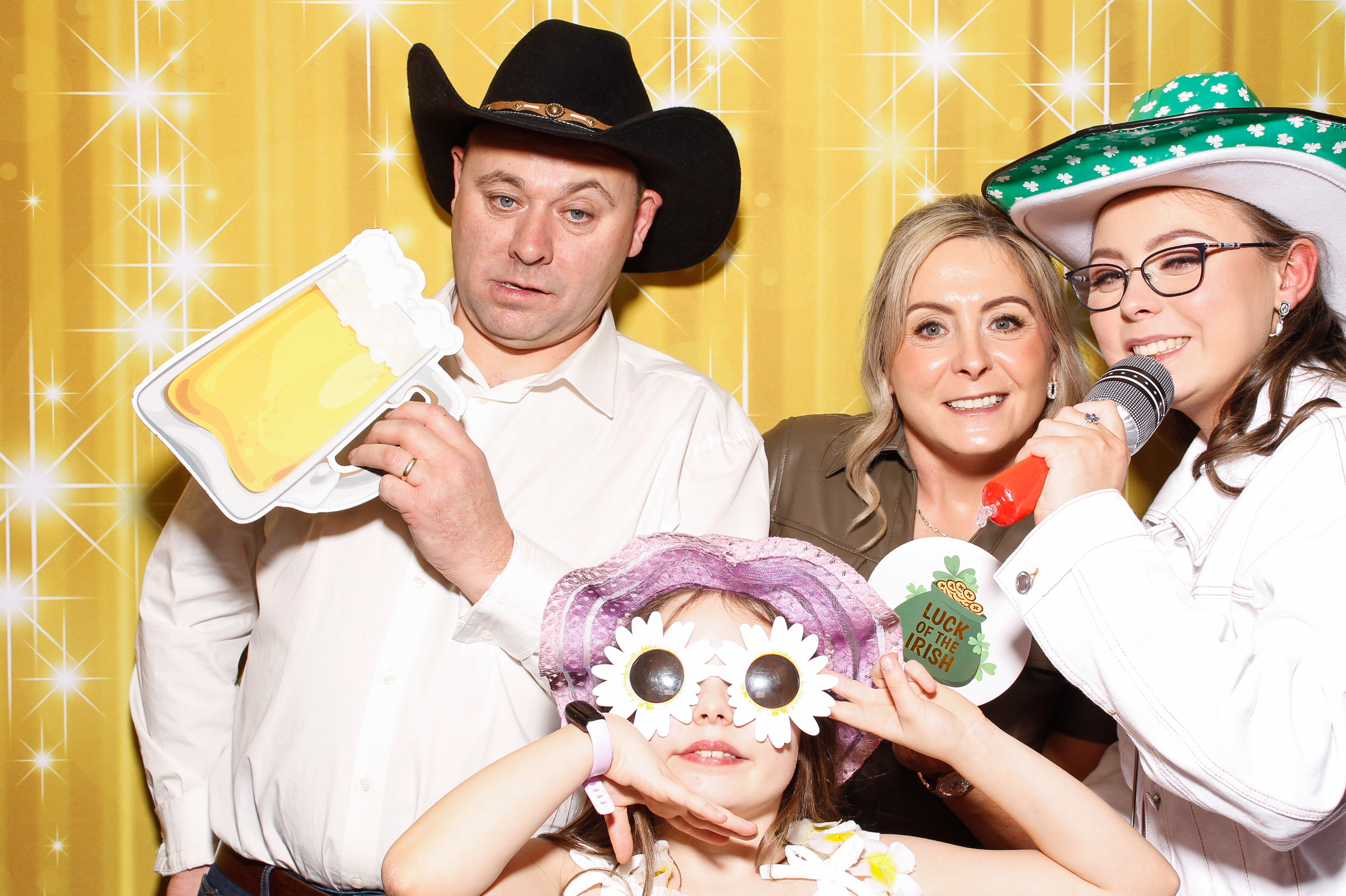 Diana & Keith | View more photos from the event at gallery.snapmagic.ie/u/SnapMagic/Diana-Keith