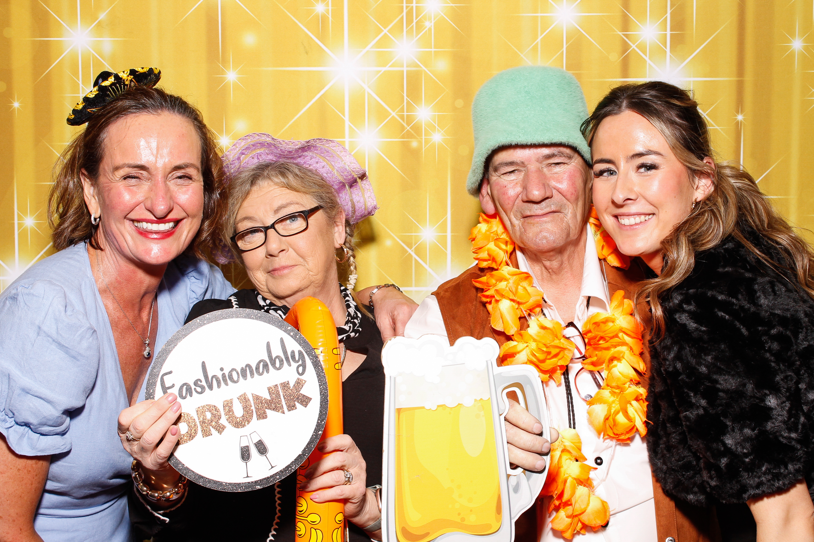 Diana & Keith | View more photos from the event at gallery.snapmagic.ie/u/SnapMagic/Diana-Keith