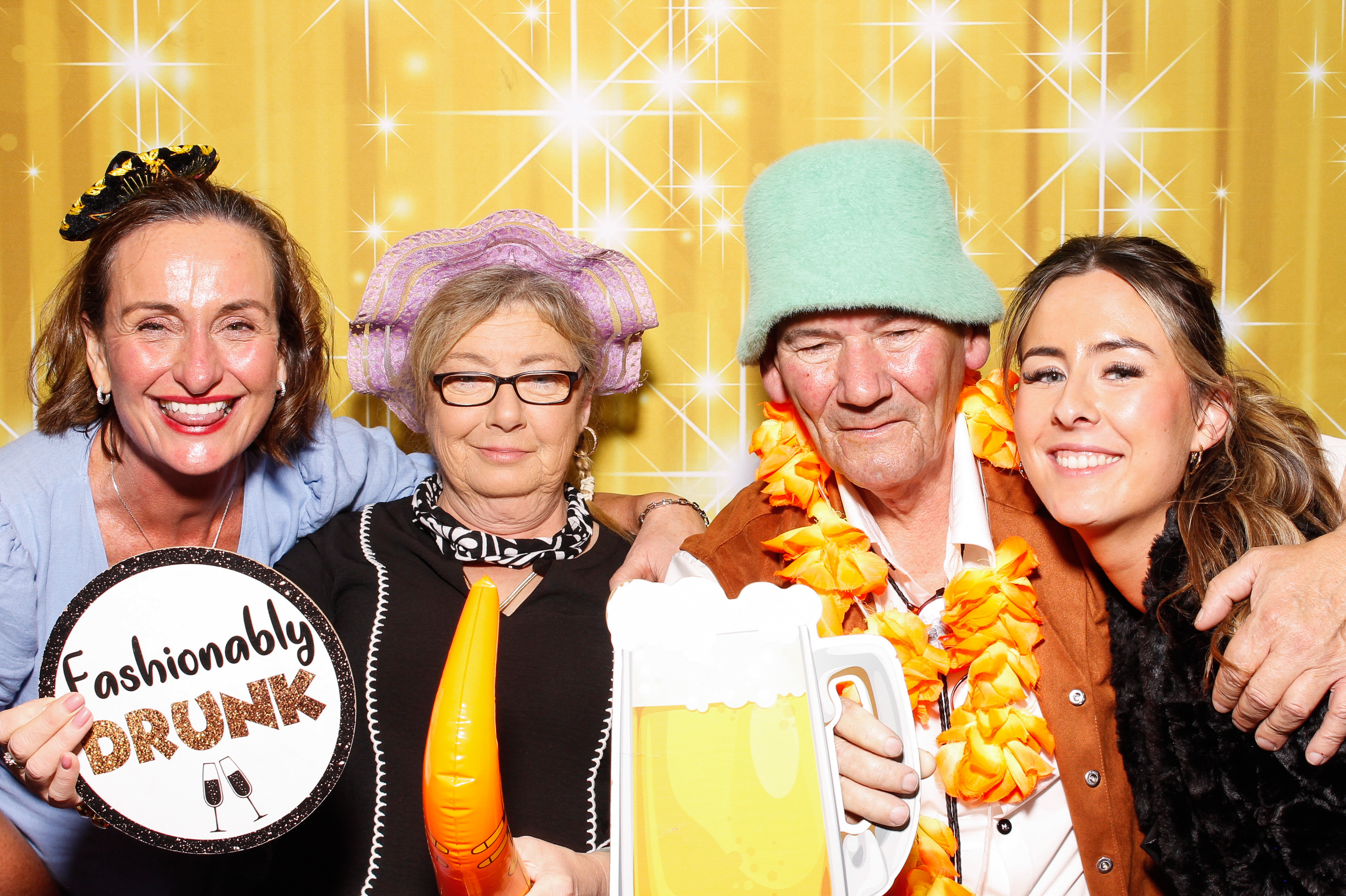 Diana & Keith | View more photos from the event at gallery.snapmagic.ie/u/SnapMagic/Diana-Keith