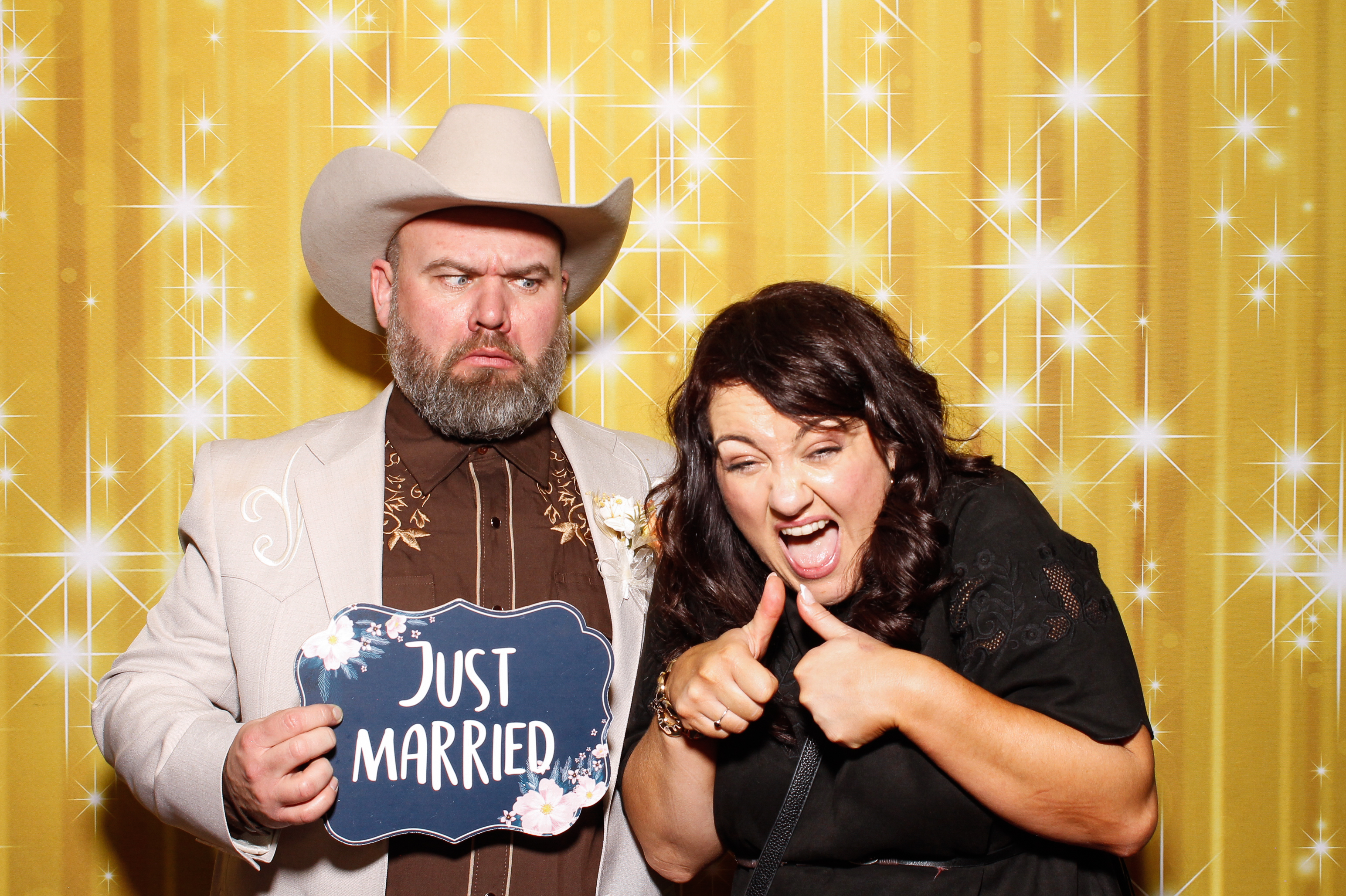 Diana & Keith | View more photos from the event at gallery.snapmagic.ie/u/SnapMagic/Diana-Keith