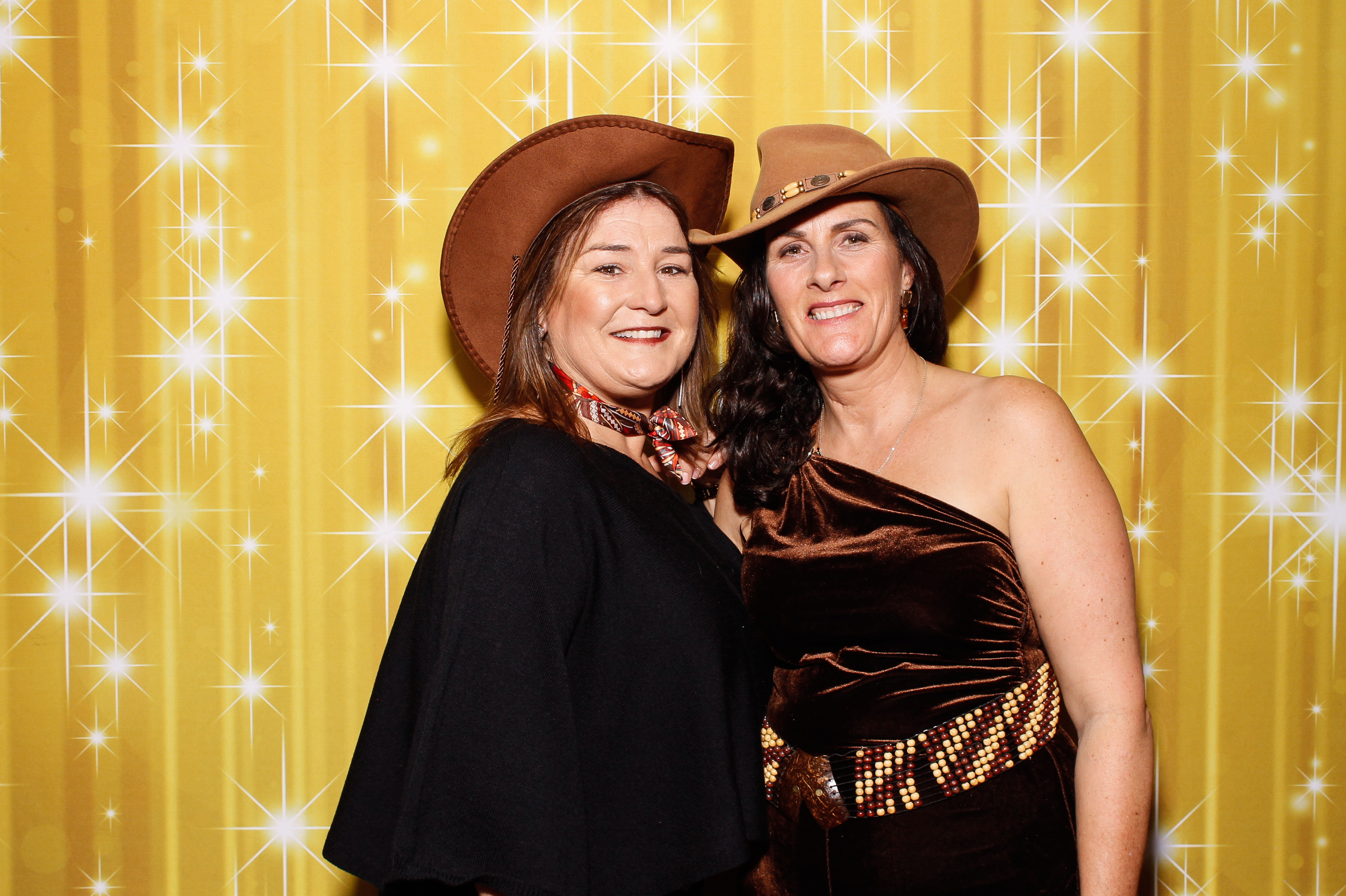 Diana & Keith | View more photos from the event at gallery.snapmagic.ie/u/SnapMagic/Diana-Keith