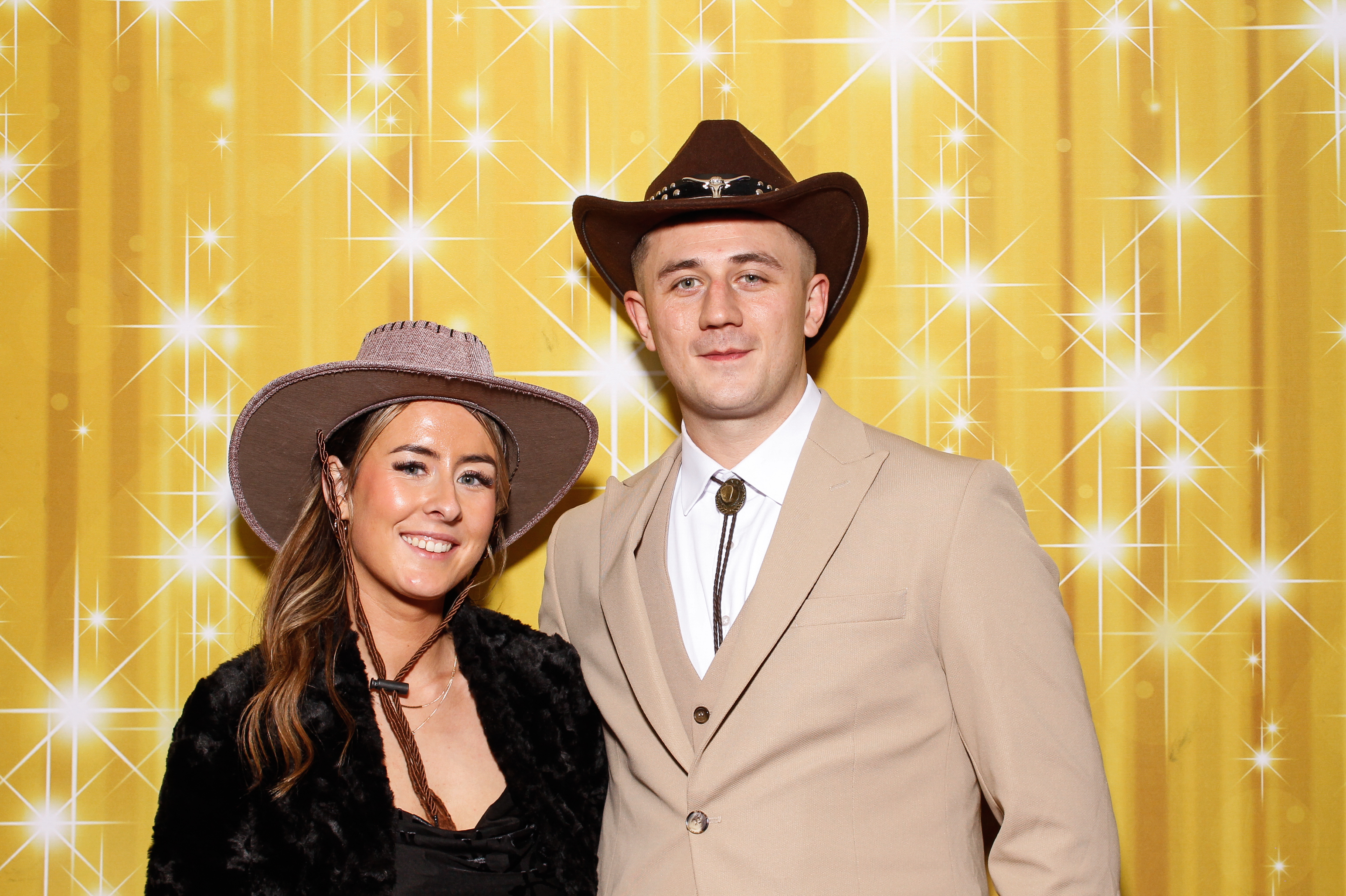 Diana & Keith | View more photos from the event at gallery.snapmagic.ie/u/SnapMagic/Diana-Keith