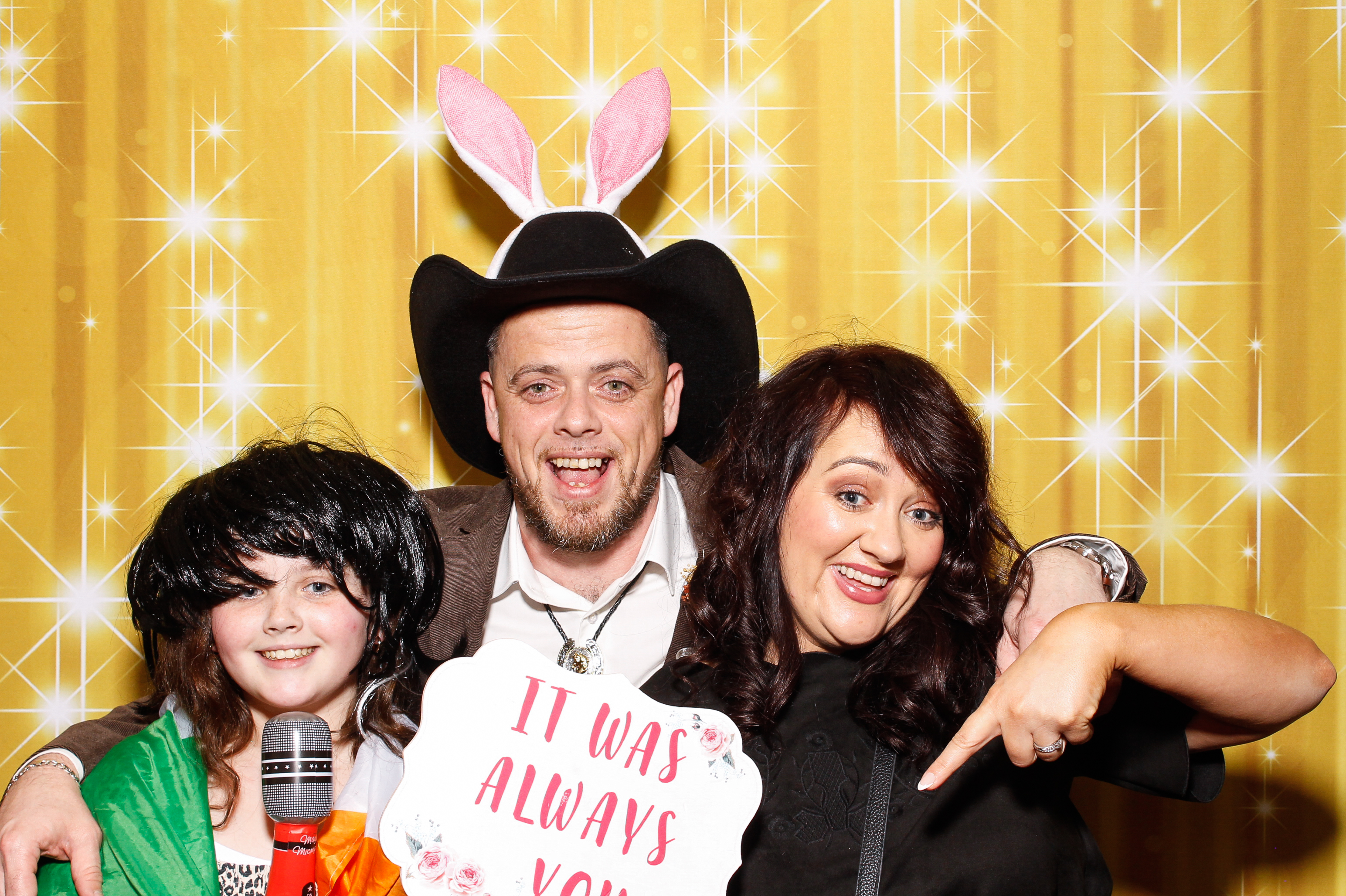 Diana & Keith | View more photos from the event at gallery.snapmagic.ie/u/SnapMagic/Diana-Keith