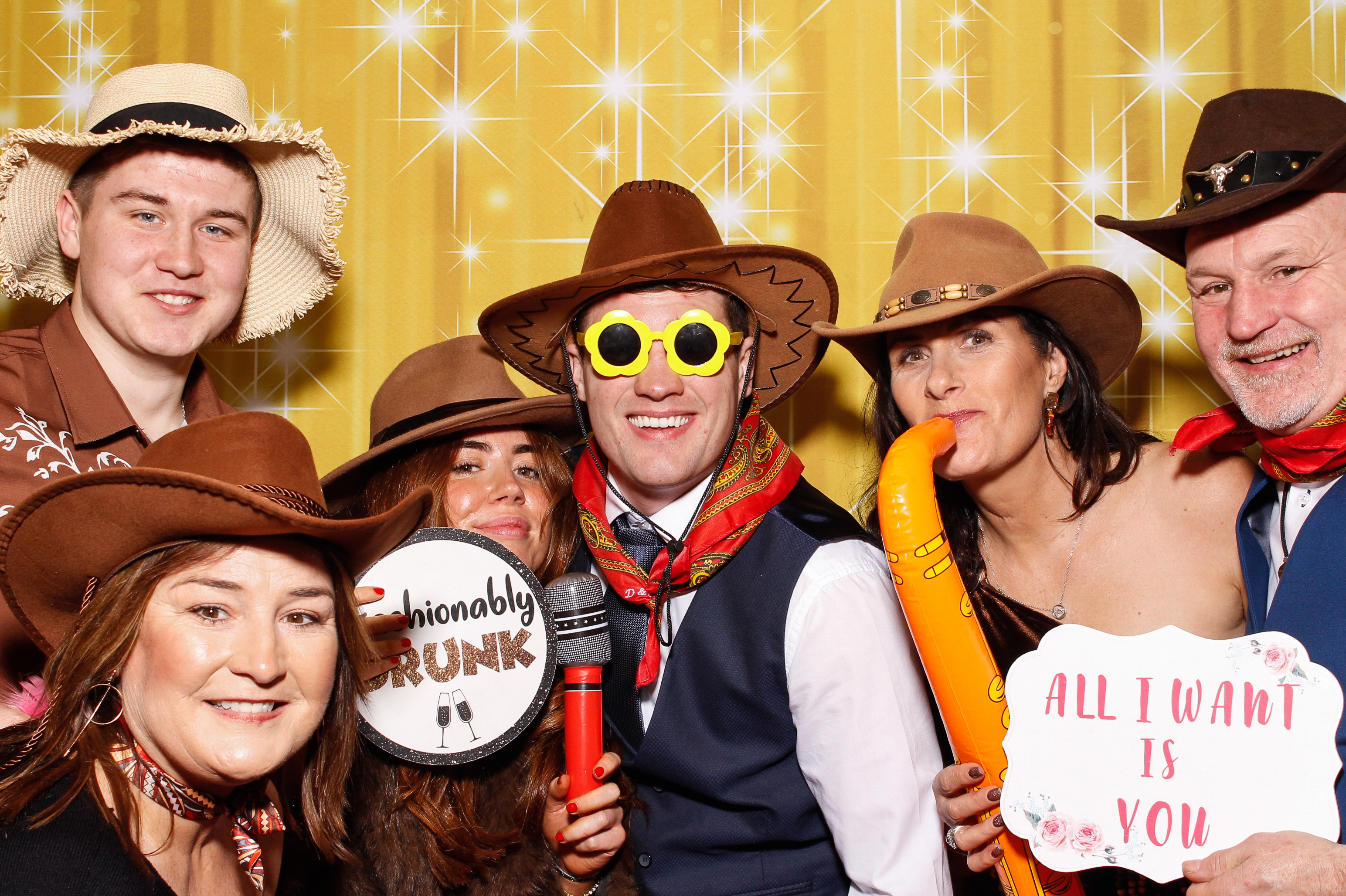 Diana & Keith | View more photos from the event at gallery.snapmagic.ie/u/SnapMagic/Diana-Keith