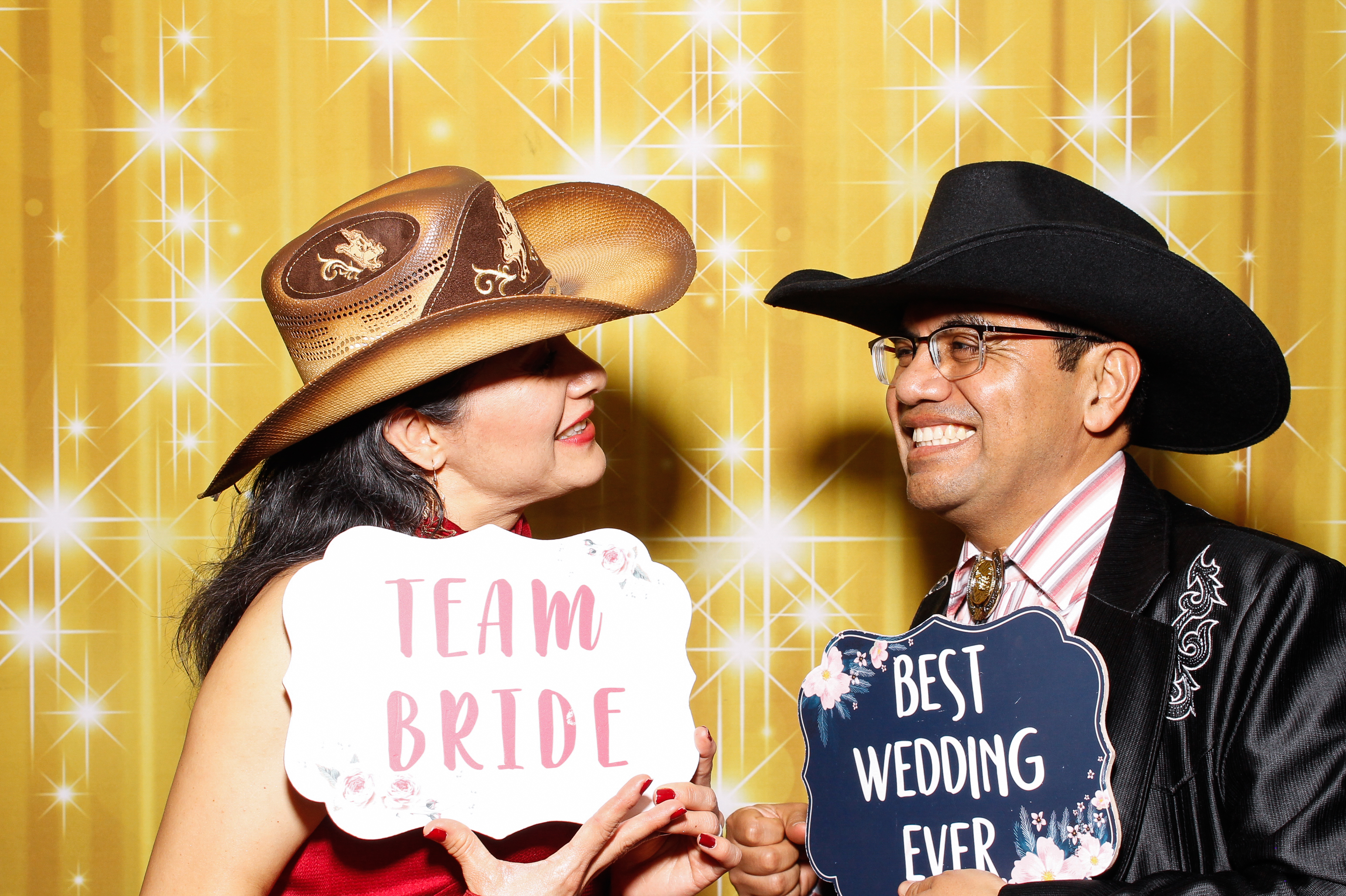 Diana & Keith | View more photos from the event at gallery.snapmagic.ie/u/SnapMagic/Diana-Keith