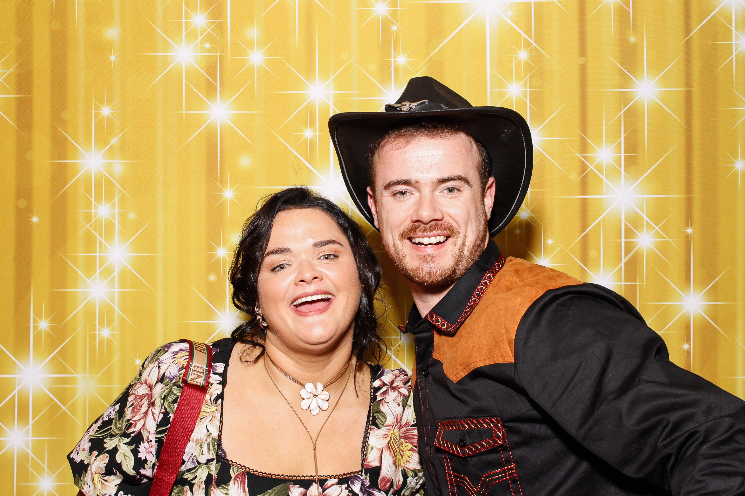 Diana & Keith | View more photos from the event at gallery.snapmagic.ie/u/SnapMagic/Diana-Keith