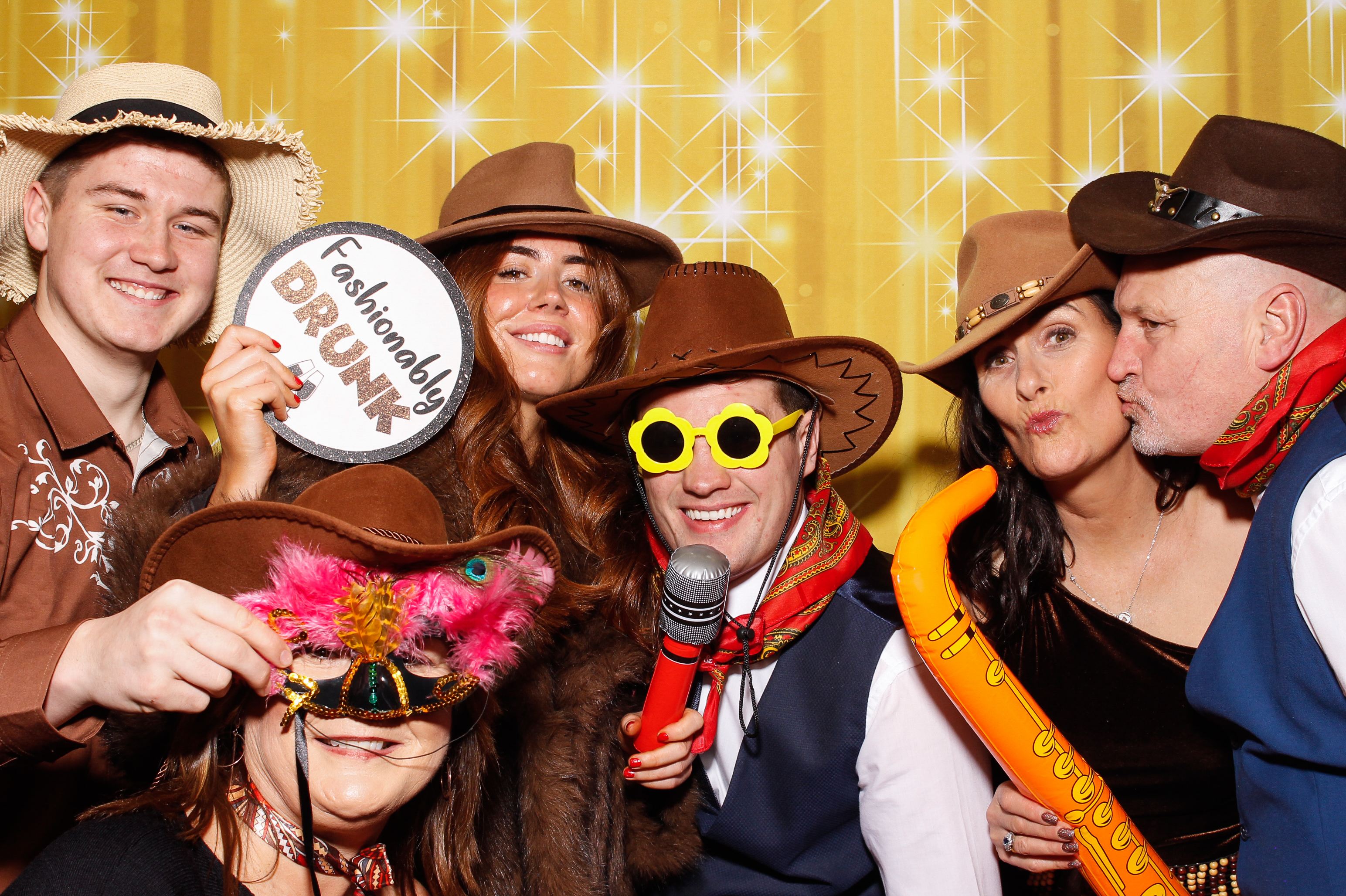 Diana & Keith | View more photos from the event at gallery.snapmagic.ie/u/SnapMagic/Diana-Keith