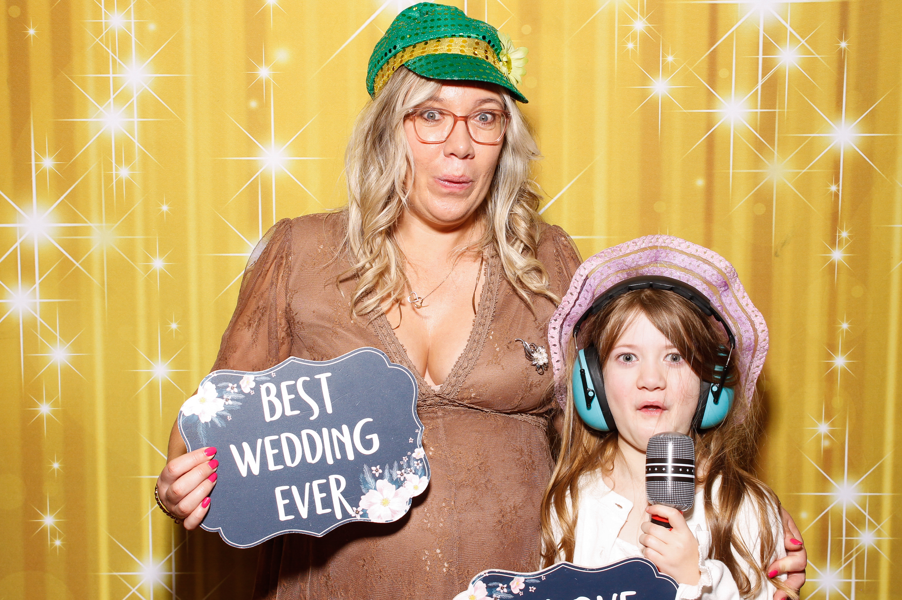 Diana & Keith | View more photos from the event at gallery.snapmagic.ie/u/SnapMagic/Diana-Keith