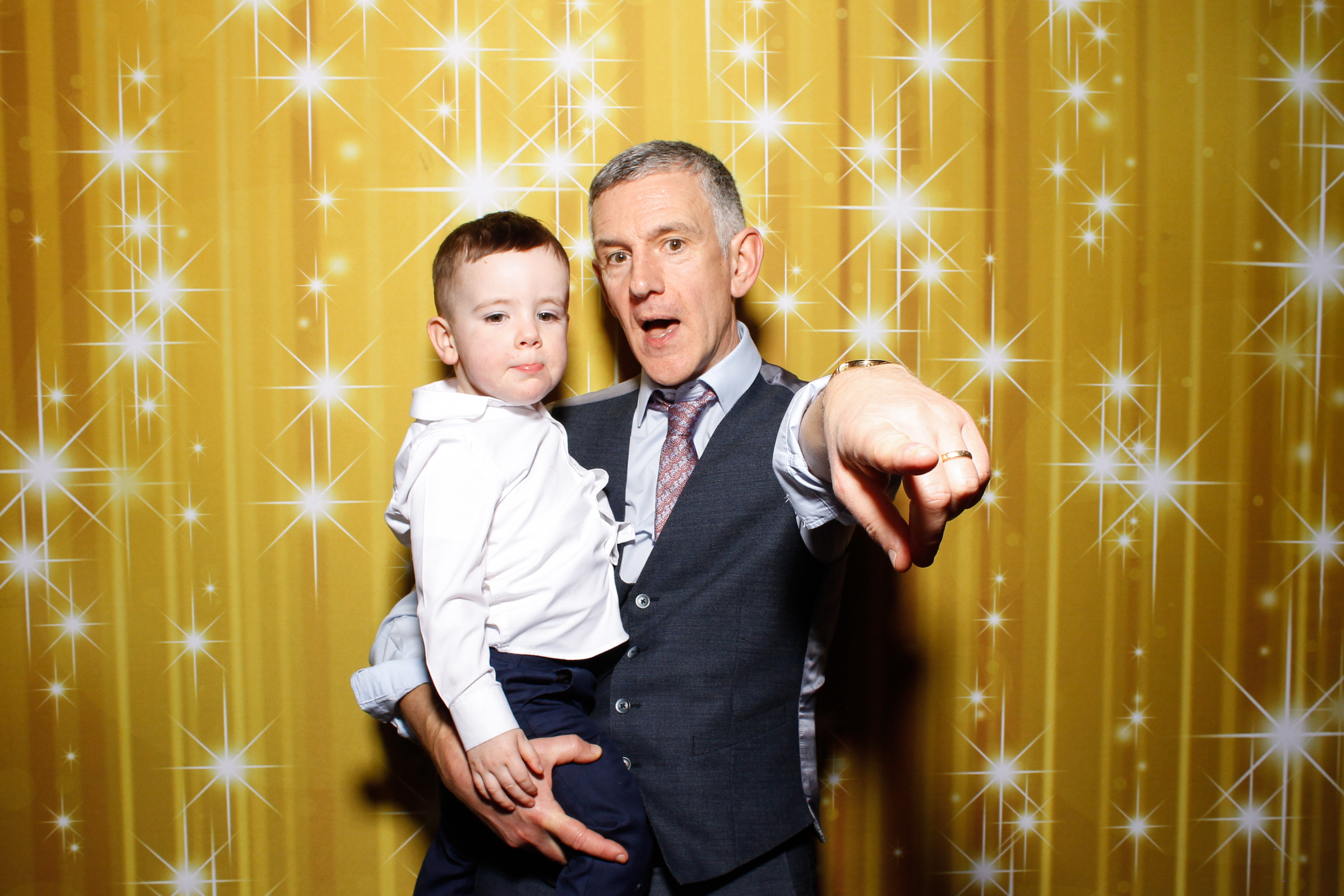 Dympna & Patrick | View more photos from the event at gallery.snapmagic.ie/u/SnapMagic/Dympna-Patrick