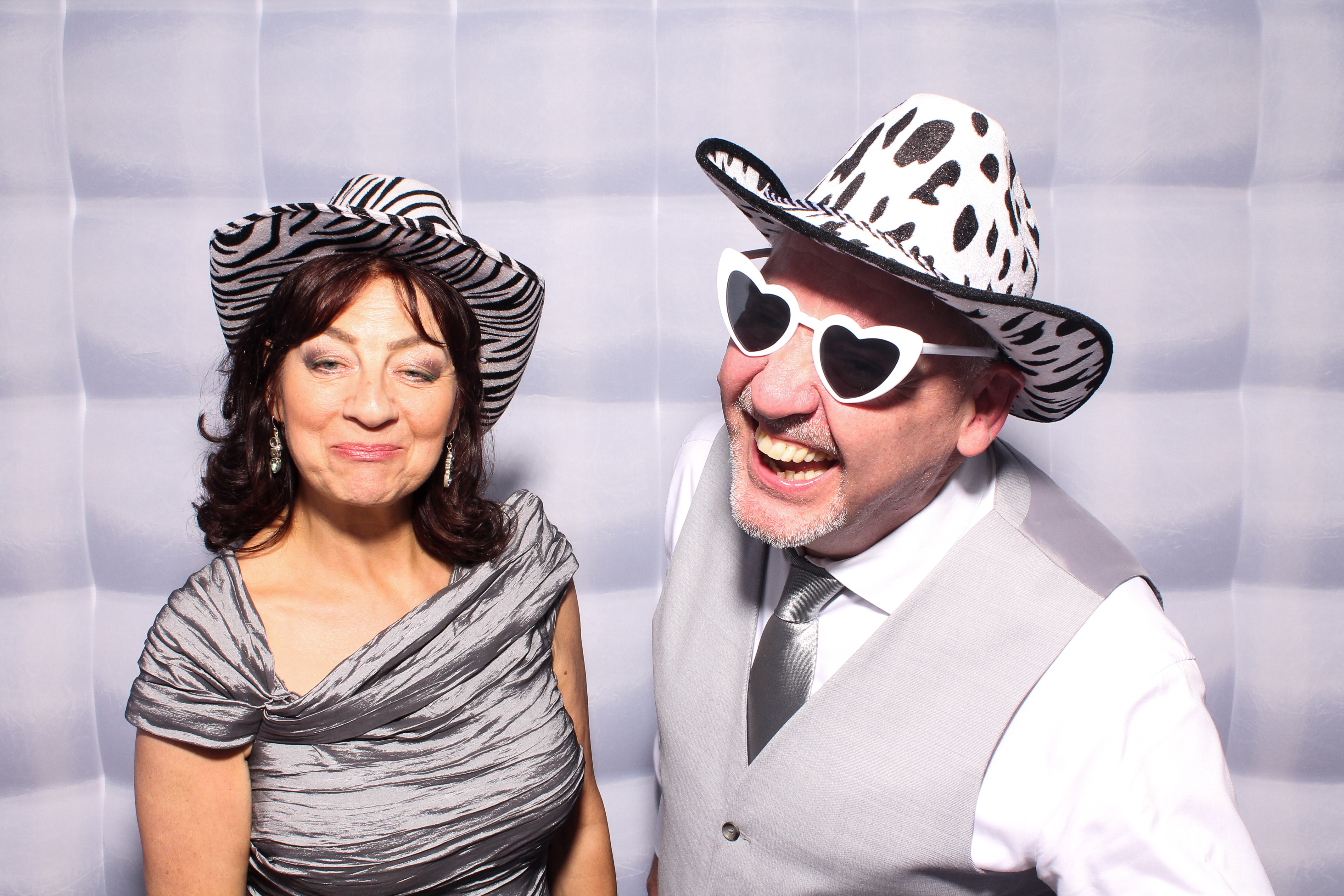 Ellen & Dave | View more photos from the event at gallery.snapmagic.ie/u/SnapMagic/Ellen-Dave