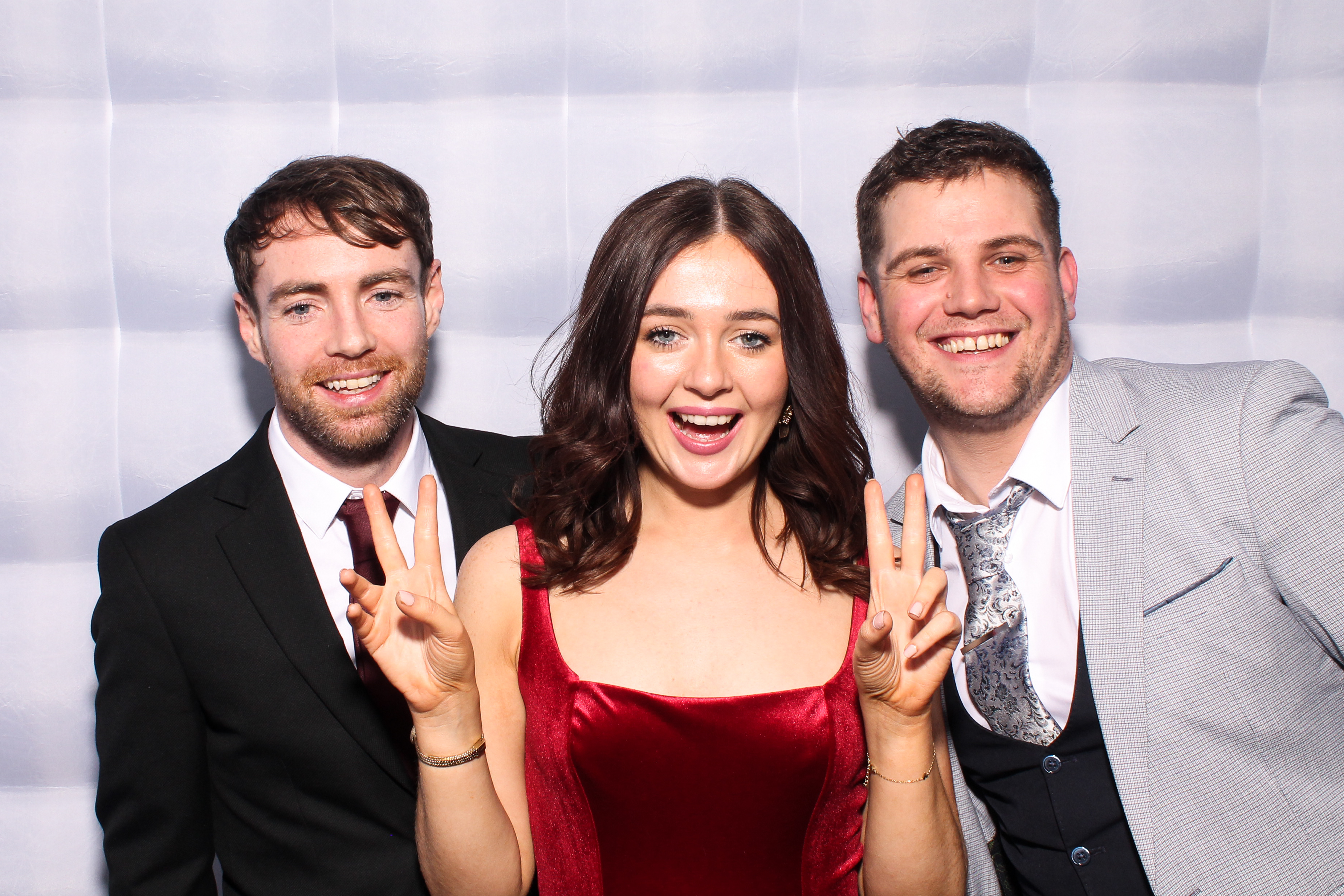 Ellen & Dave | View more photos from the event at gallery.snapmagic.ie/u/SnapMagic/Ellen-Dave