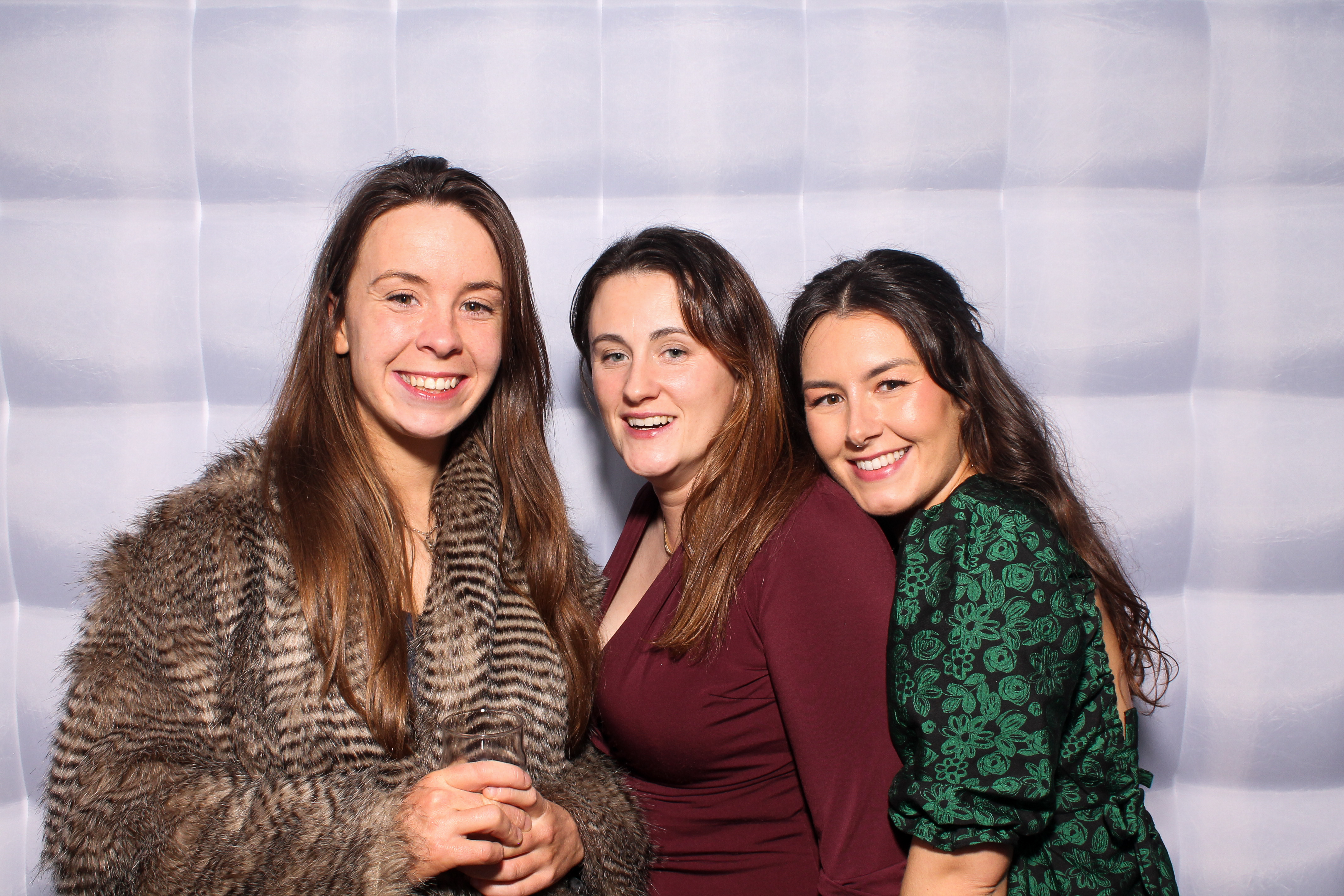 Ellen & Dave | View more photos from the event at gallery.snapmagic.ie/u/SnapMagic/Ellen-Dave