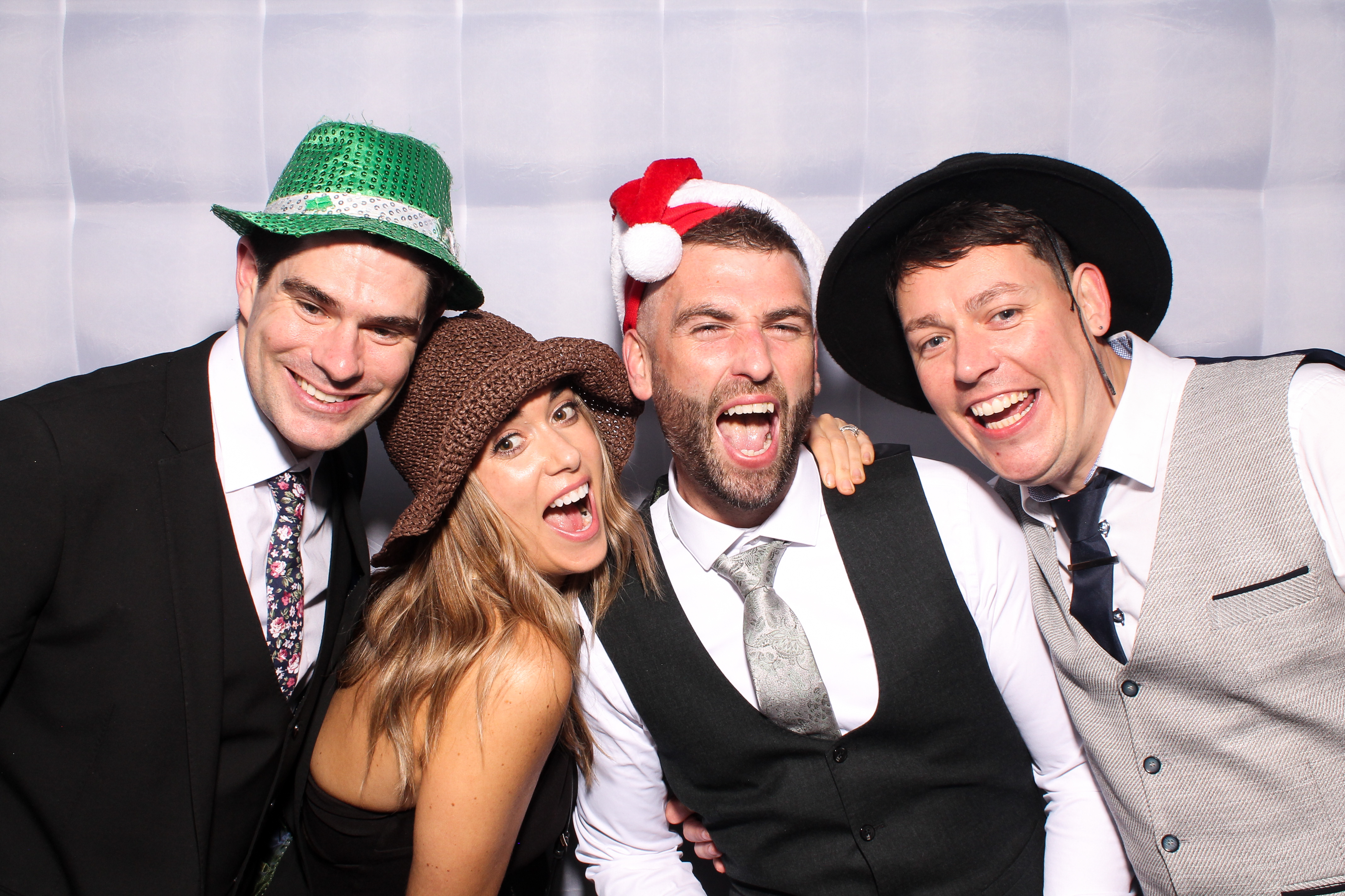 Ellen & Dave | View more photos from the event at gallery.snapmagic.ie/u/SnapMagic/Ellen-Dave