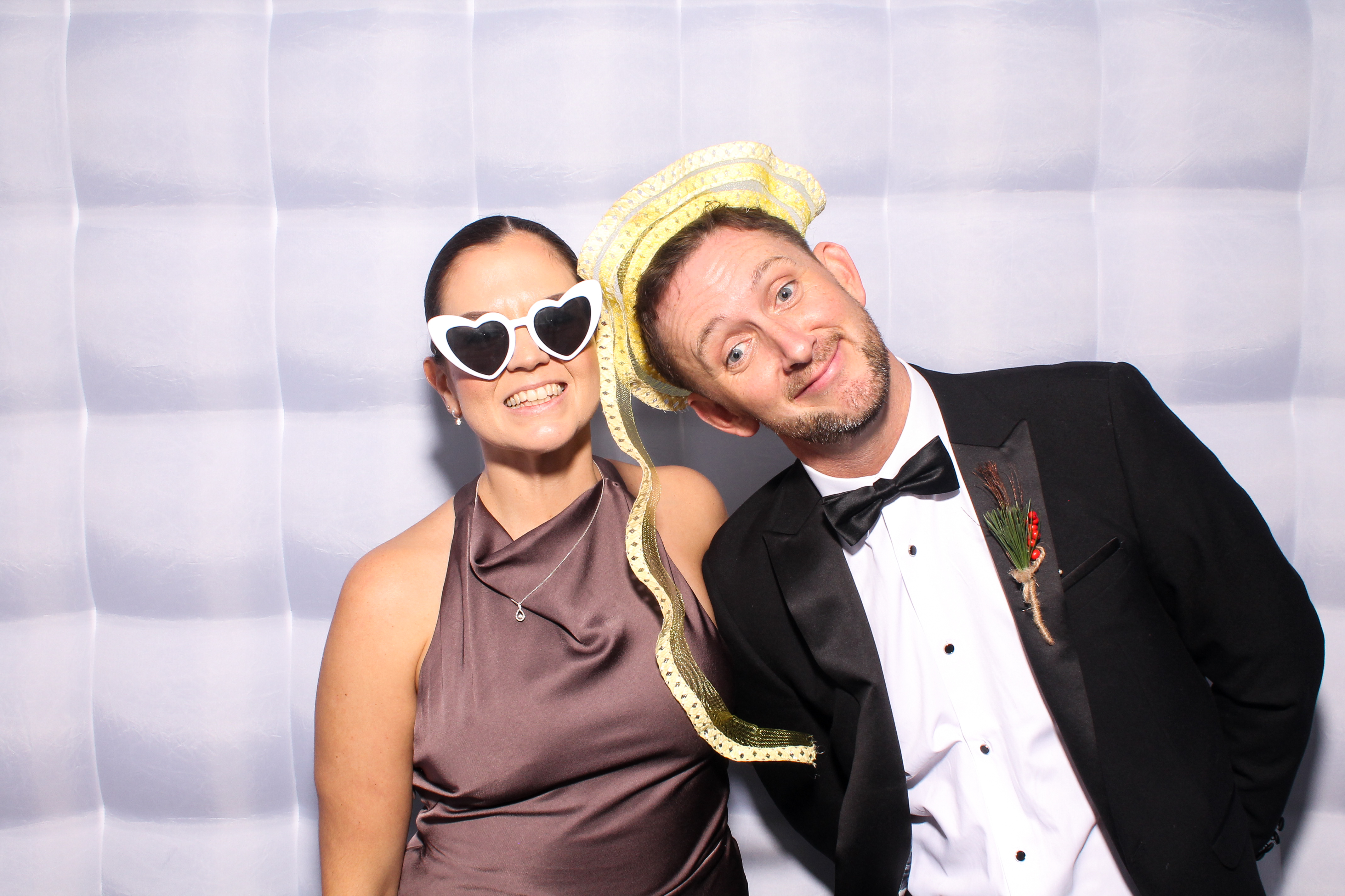 Ellen & Dave | View more photos from the event at gallery.snapmagic.ie/u/SnapMagic/Ellen-Dave