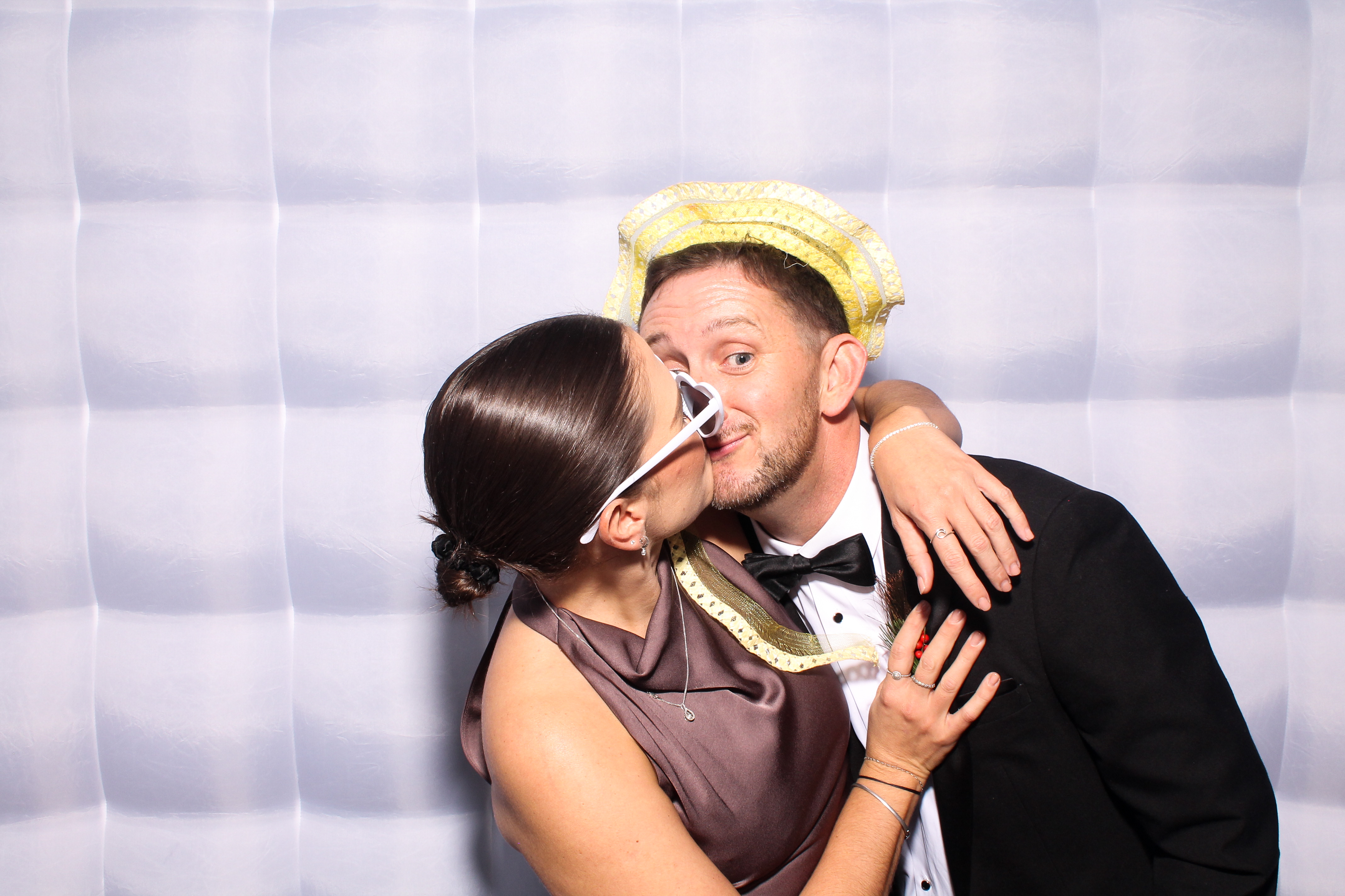 Ellen & Dave | View more photos from the event at gallery.snapmagic.ie/u/SnapMagic/Ellen-Dave