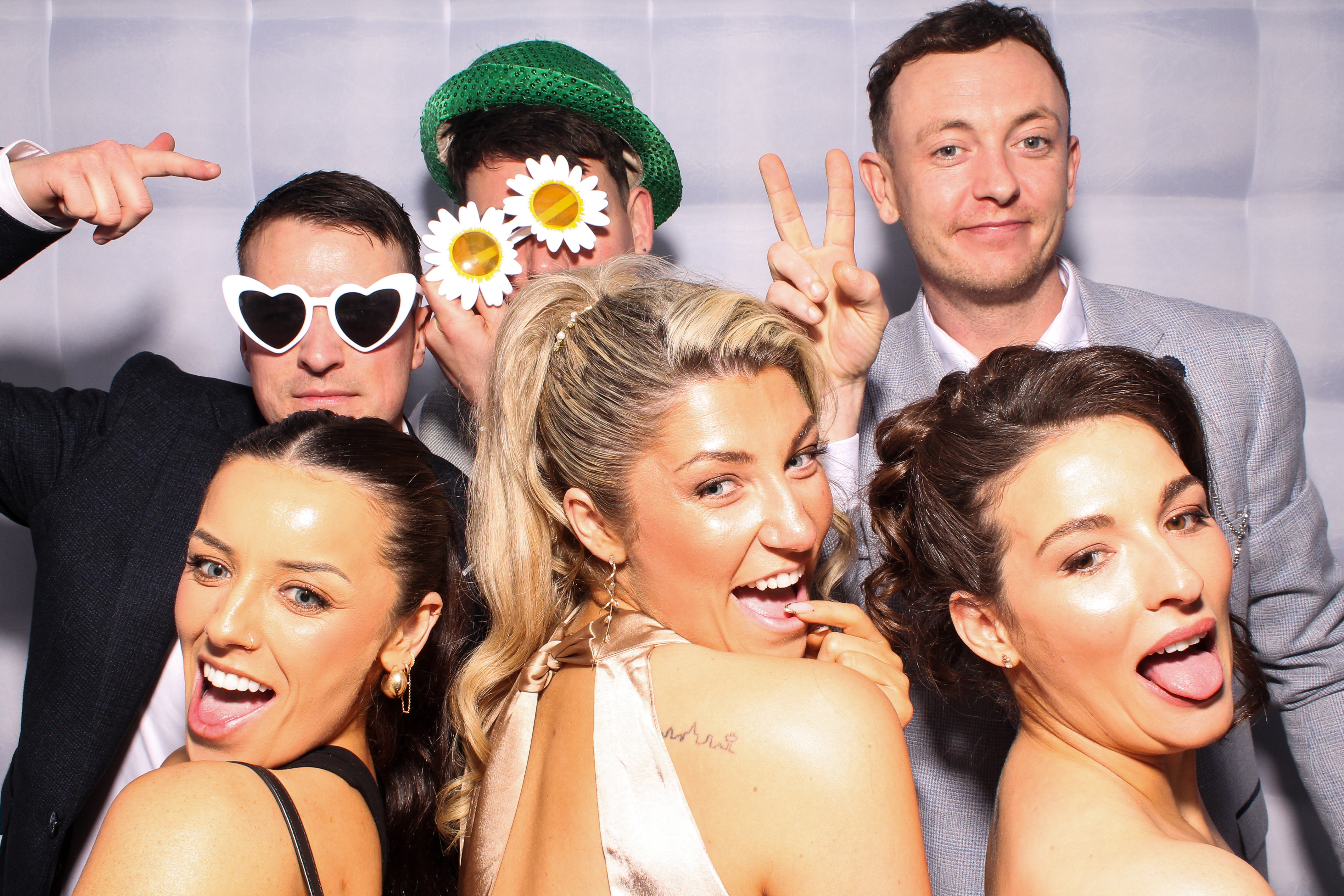 Ellen & Dave | View more photos from the event at gallery.snapmagic.ie/u/SnapMagic/Ellen-Dave