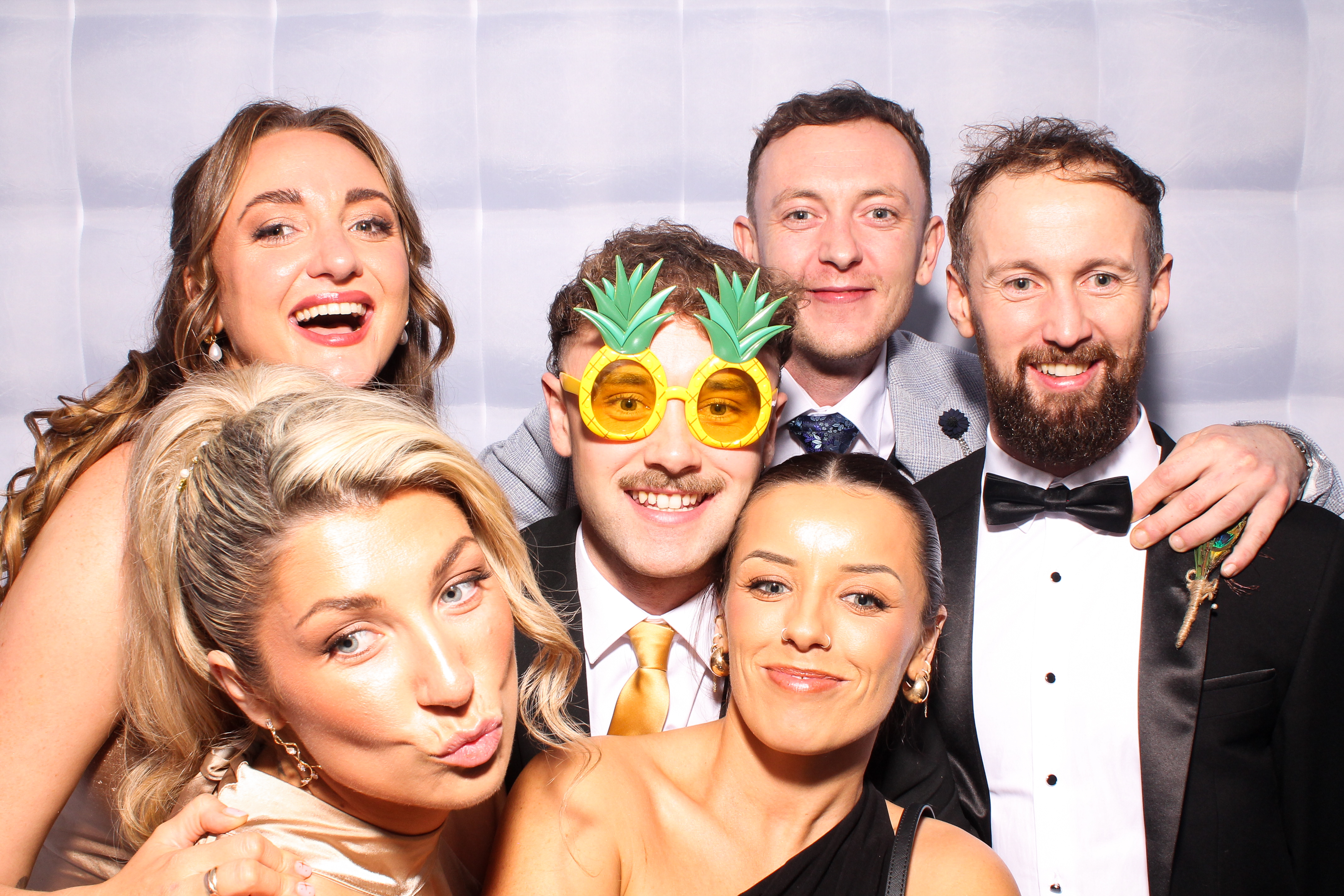 Ellen & Dave | View more photos from the event at gallery.snapmagic.ie/u/SnapMagic/Ellen-Dave