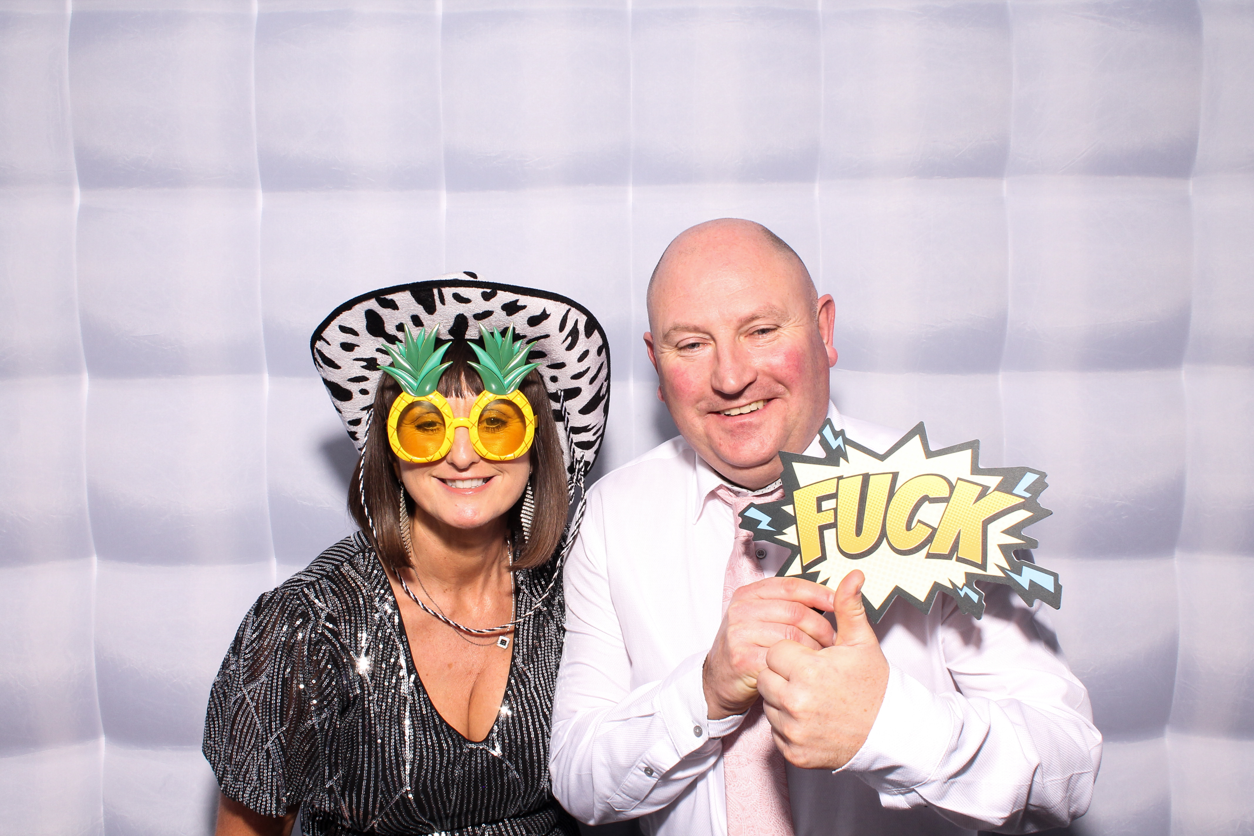 Ellen & Dave | View more photos from the event at gallery.snapmagic.ie/u/SnapMagic/Ellen-Dave