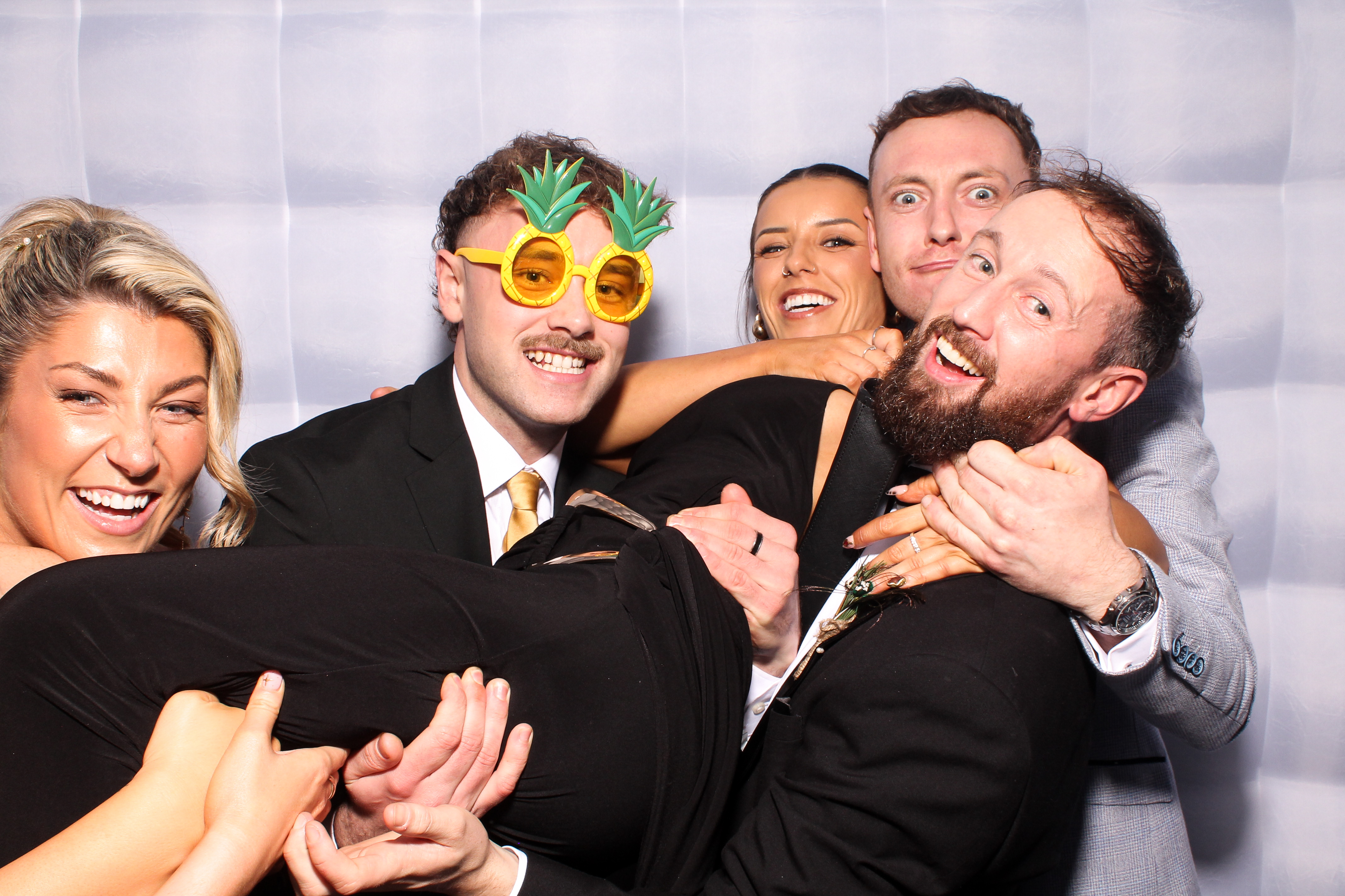 Ellen & Dave | View more photos from the event at gallery.snapmagic.ie/u/SnapMagic/Ellen-Dave