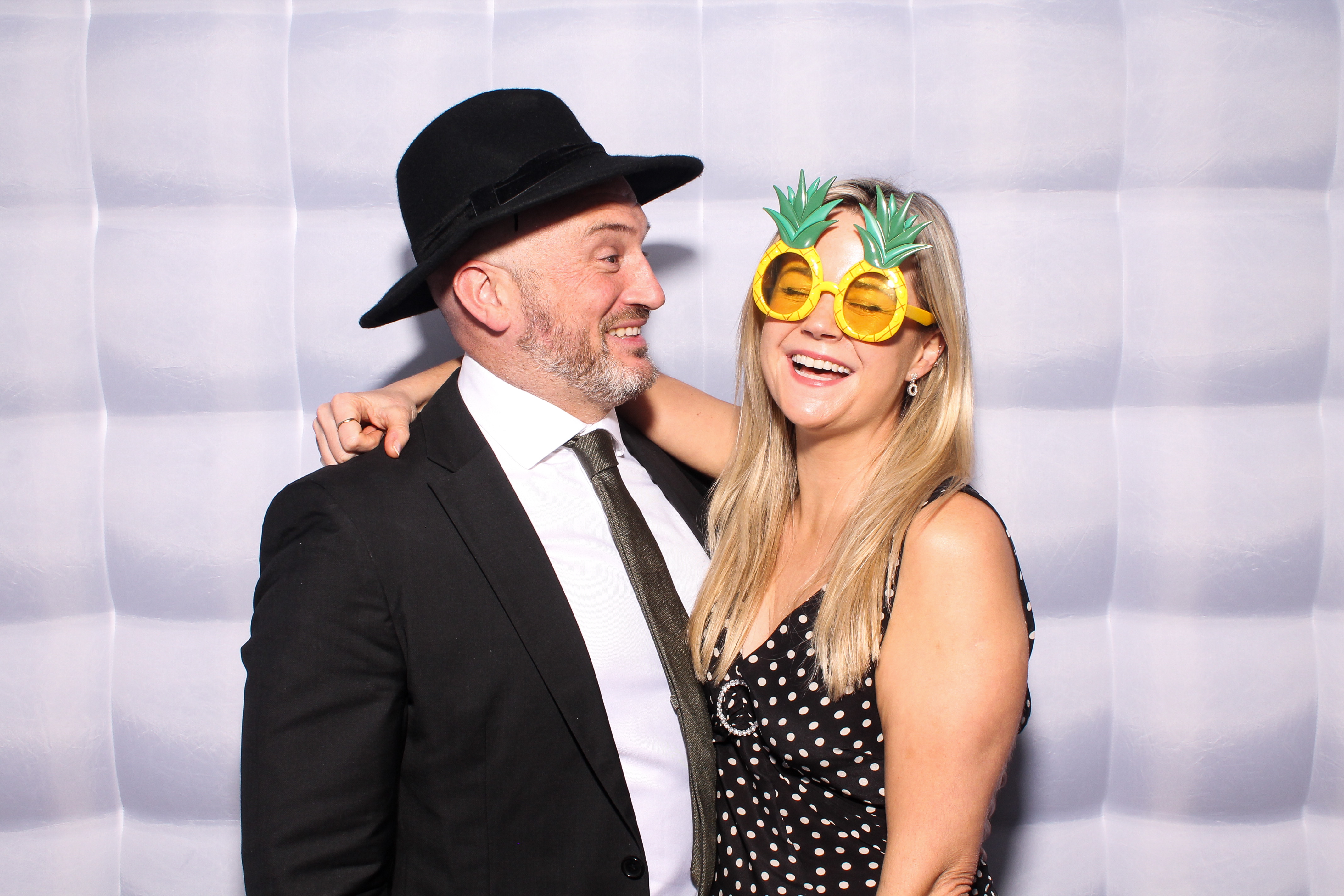 Ellen & Dave | View more photos from the event at gallery.snapmagic.ie/u/SnapMagic/Ellen-Dave