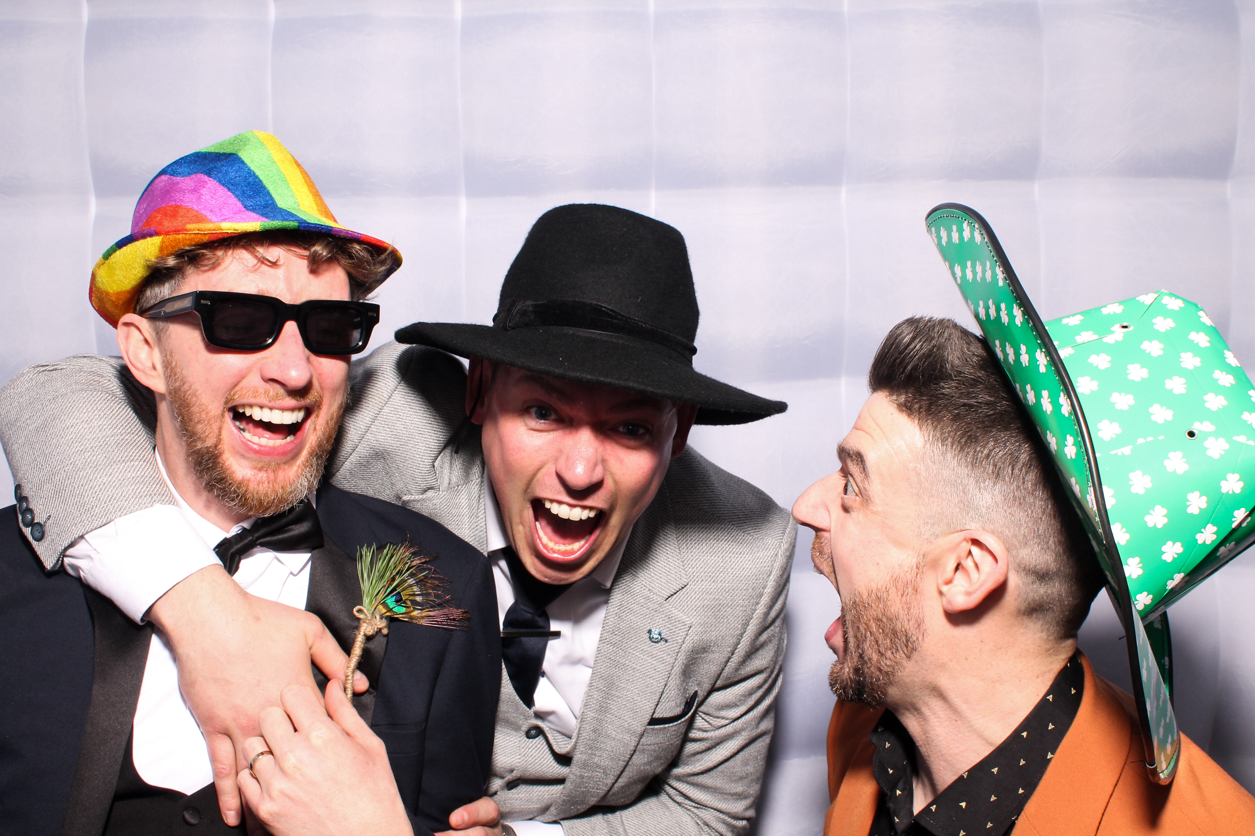 Ellen & Dave | View more photos from the event at gallery.snapmagic.ie/u/SnapMagic/Ellen-Dave