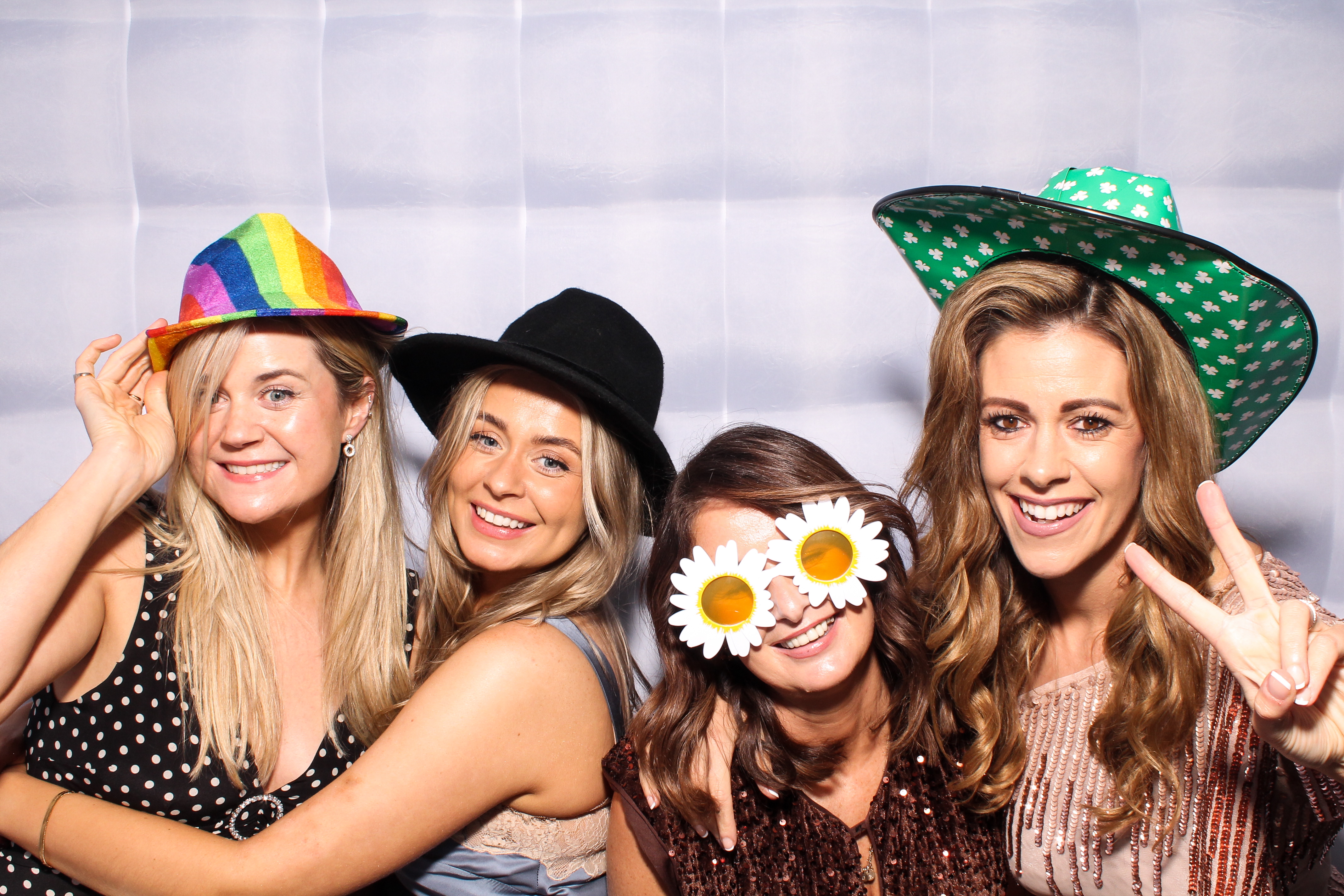 Ellen & Dave | View more photos from the event at gallery.snapmagic.ie/u/SnapMagic/Ellen-Dave