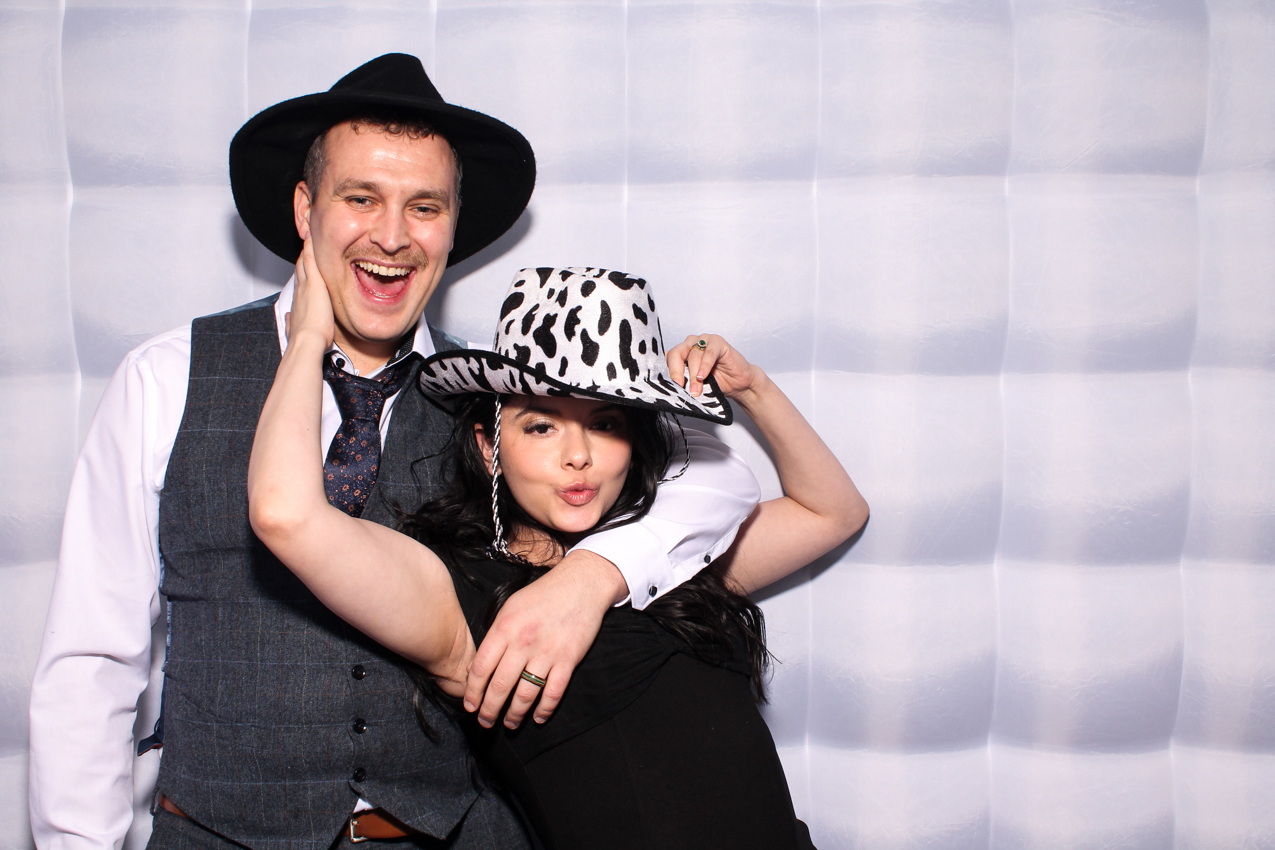 Ellen & Dave | View more photos from the event at gallery.snapmagic.ie/u/SnapMagic/Ellen-Dave