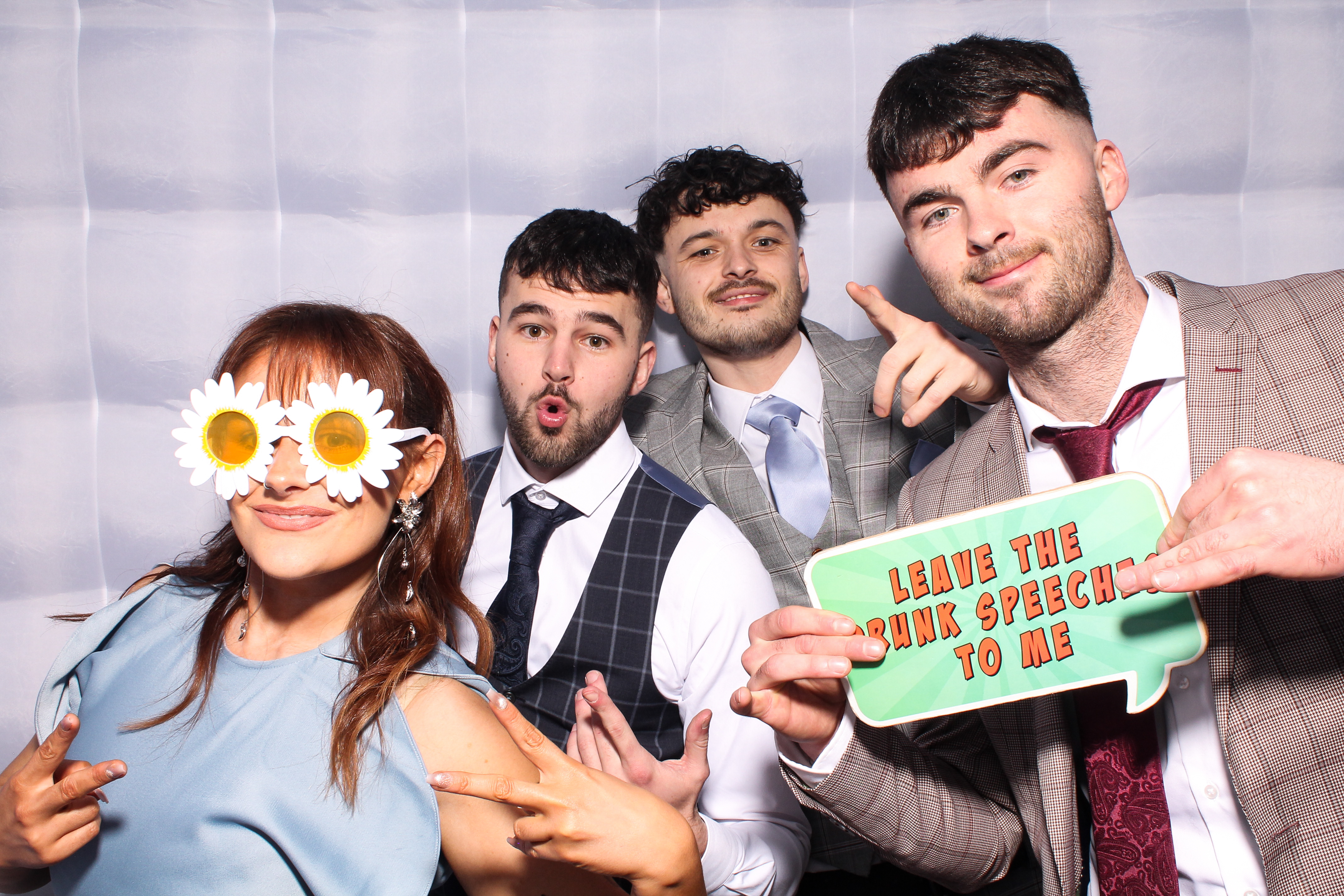 Ellen & Dave | View more photos from the event at gallery.snapmagic.ie/u/SnapMagic/Ellen-Dave