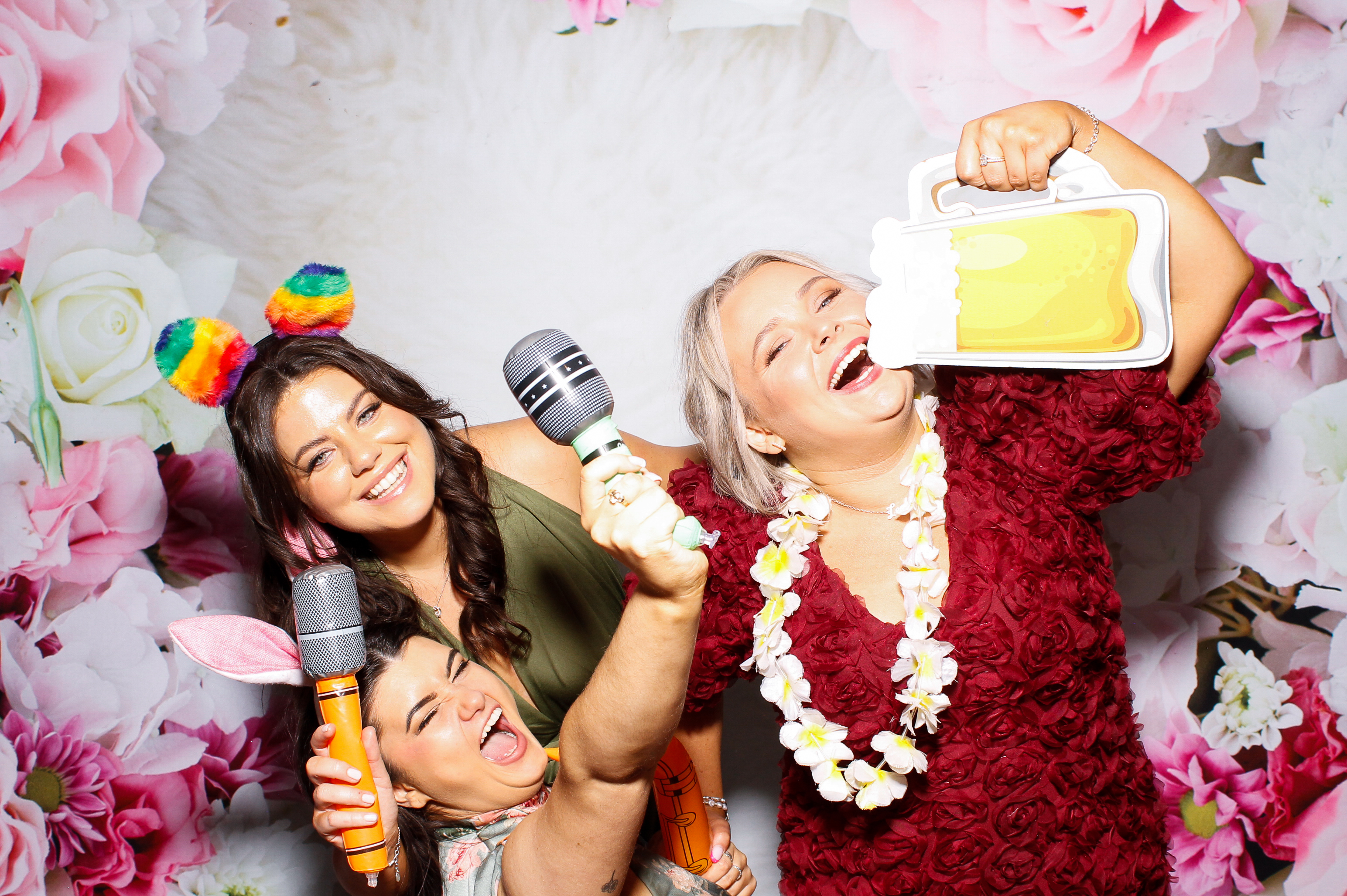 Kathryn & Shane | View more photos from the event at gallery.snapmagic.ie/u/SnapMagic/Kathryn-Shane